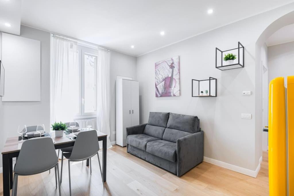 Easylife - Milano - Castaldi 32 CP3 - Porta Venezia