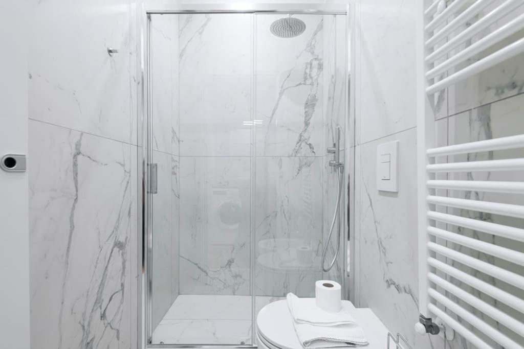 Easylife - Milano - Castaldi 32 CP3 - Porta Venezia