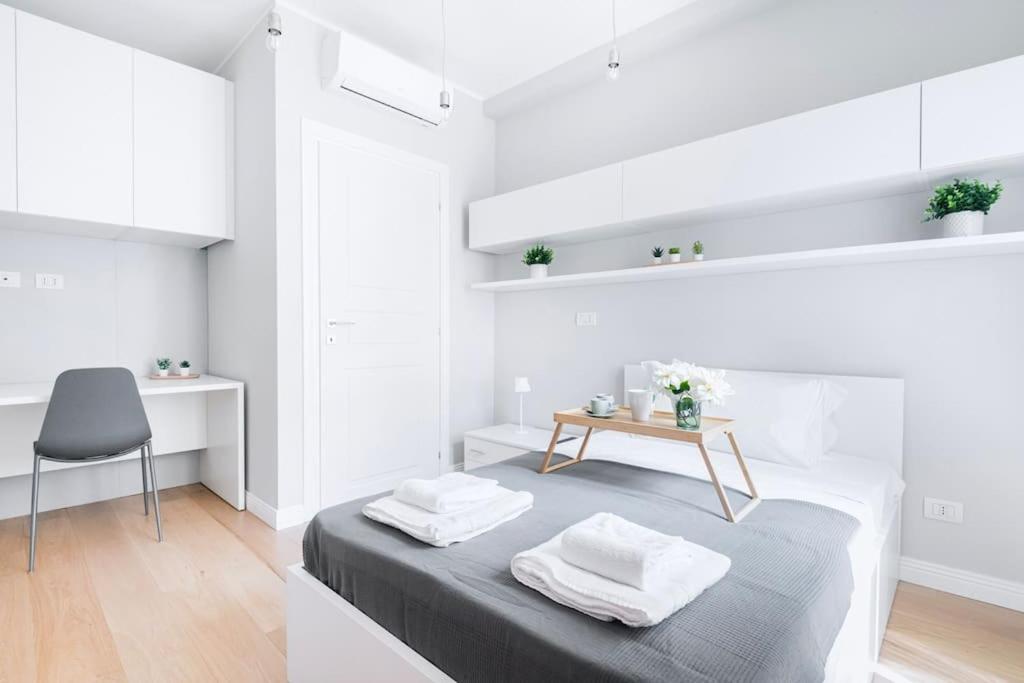 Easylife - Milano - Castaldi 32 CP3 - Porta Venezia
