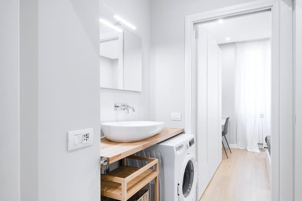 Easylife - Milano - Castaldi 32 CP3 - Porta Venezia