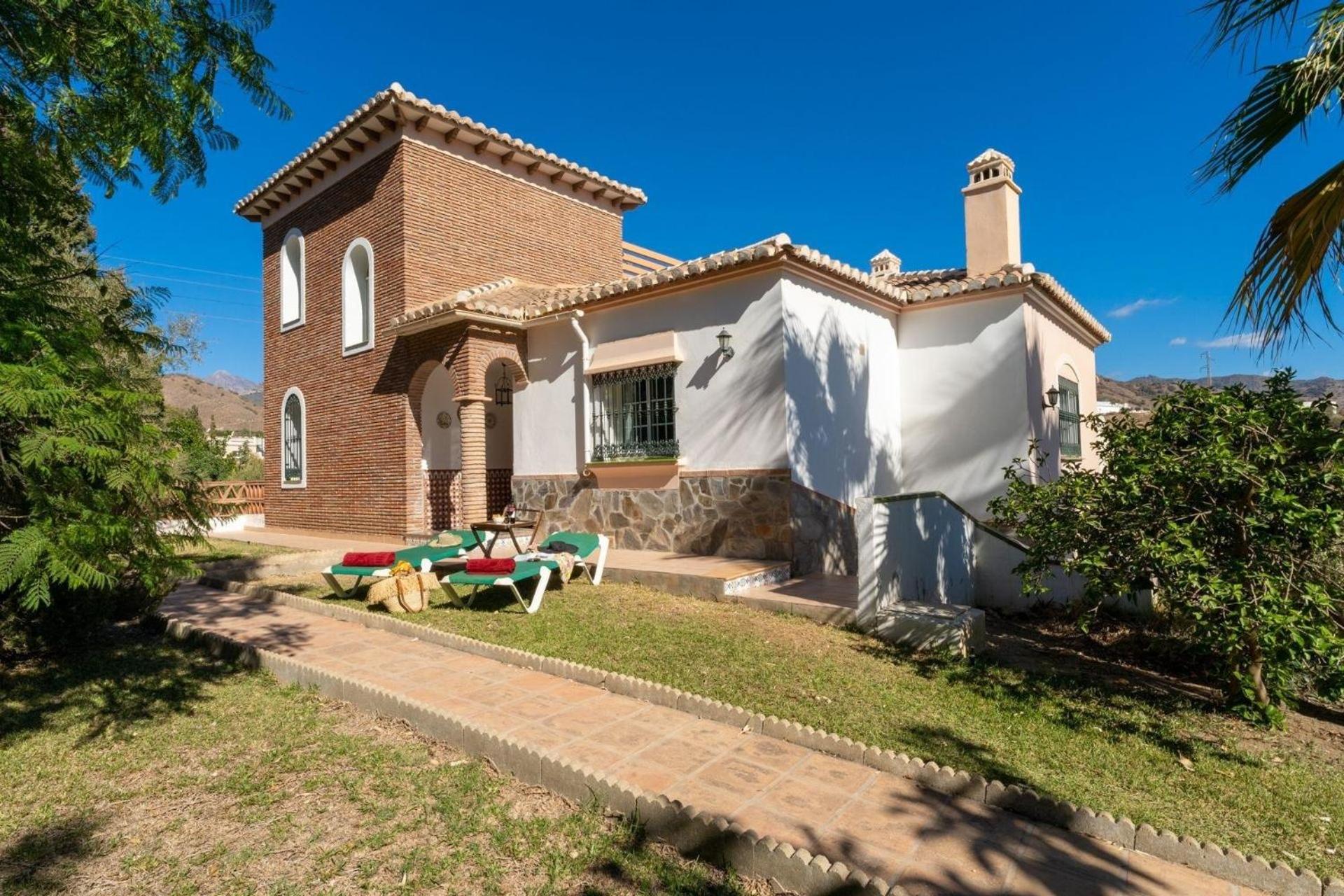 Ferienhaus mit Privatpool für 10 Personen ca 280 qm in Nerja, Andalusien Costa del Sol view 4