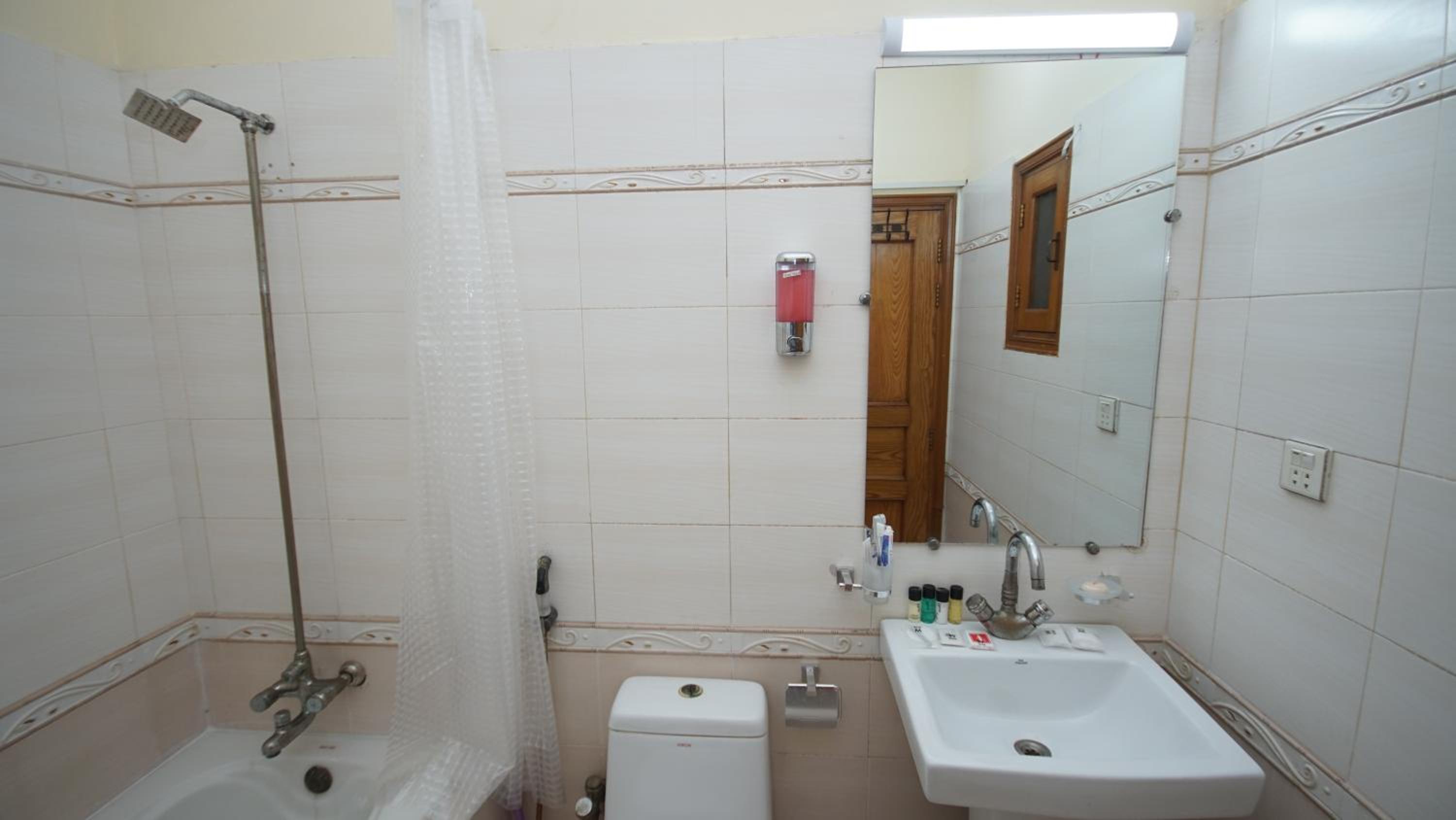 Photo 19