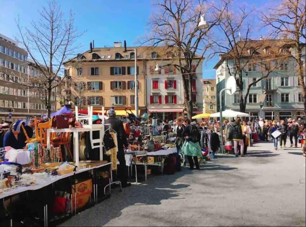 KAYA Zurich Apartment 1B - Deluxe 2BR Downtown Apt