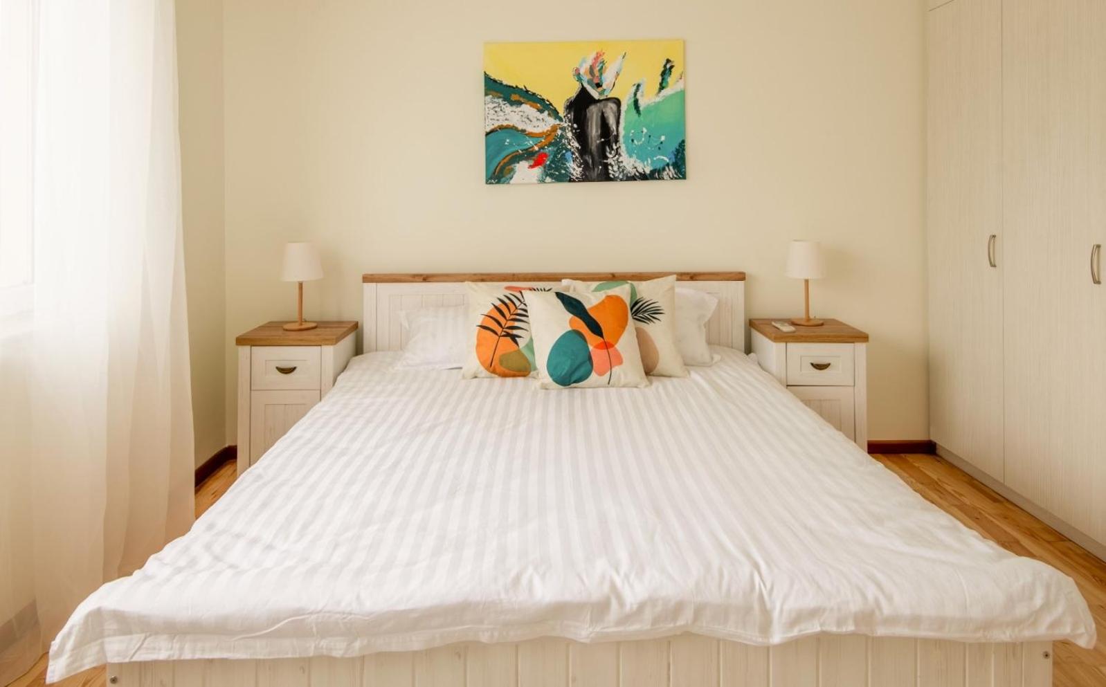 A luxurious 2 bedroom apartment in center Sofia