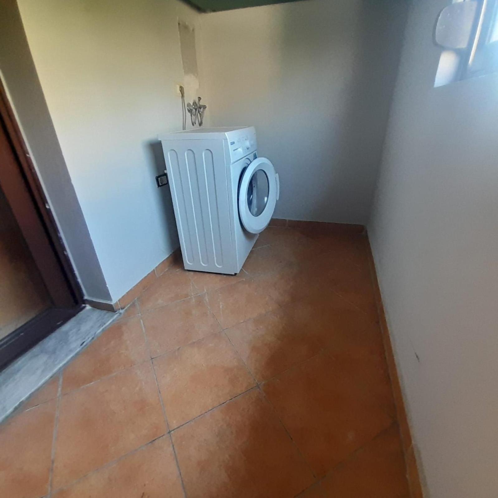 Bardhi apartamente