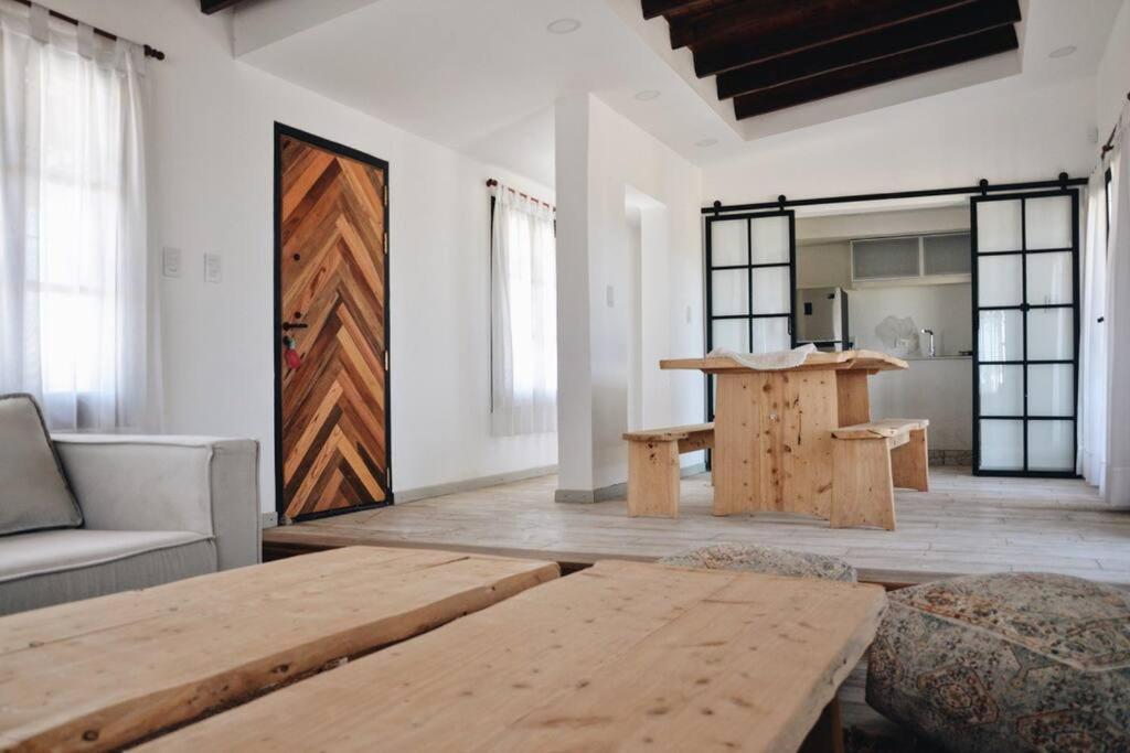 Casa entre viñas, Valle de Uco