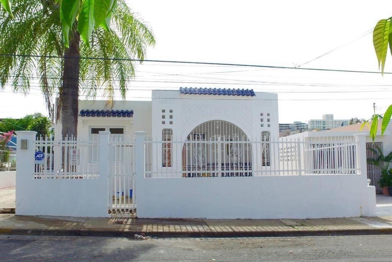 Op Pr Rentals Night Life & Beach In San Juan view 5