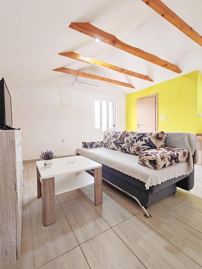 Apartment Pengo