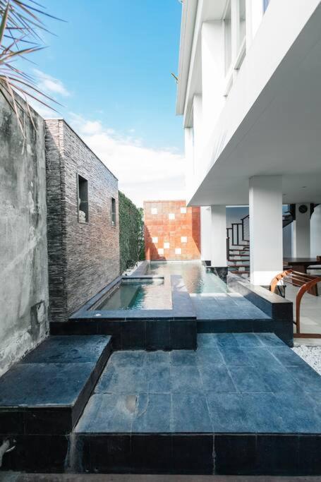 Villa 2BR Private Pool Umalas Villa Devata