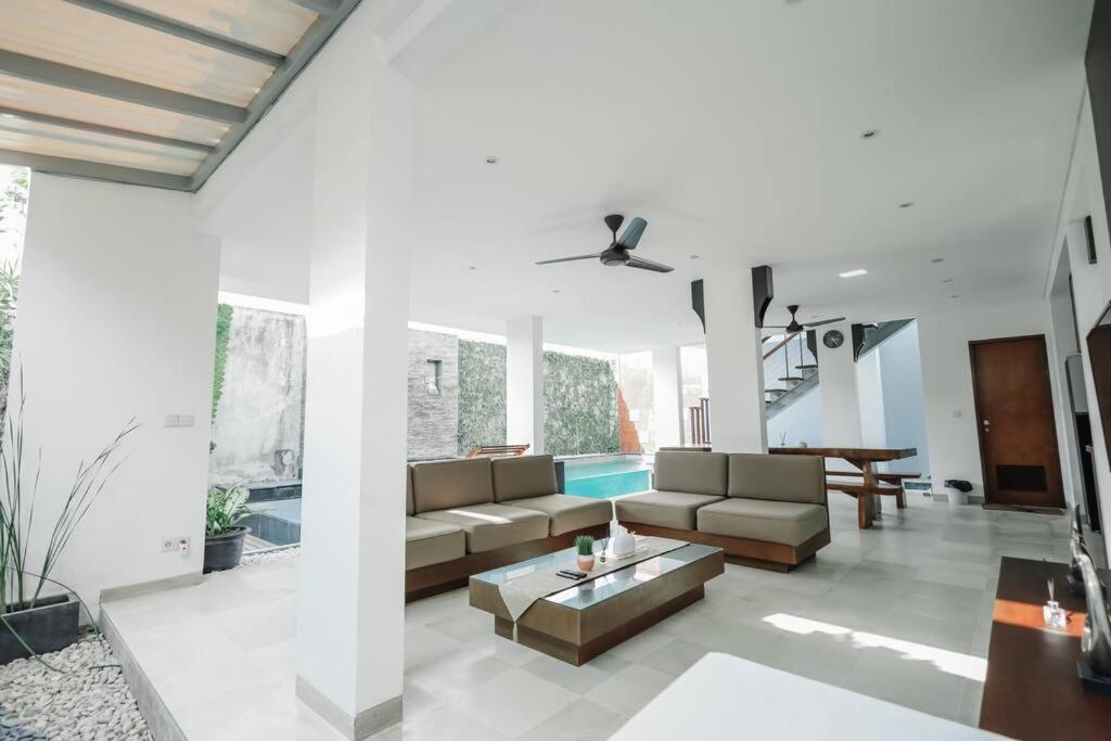 Villa 2BR Private Pool Umalas Villa Devata
