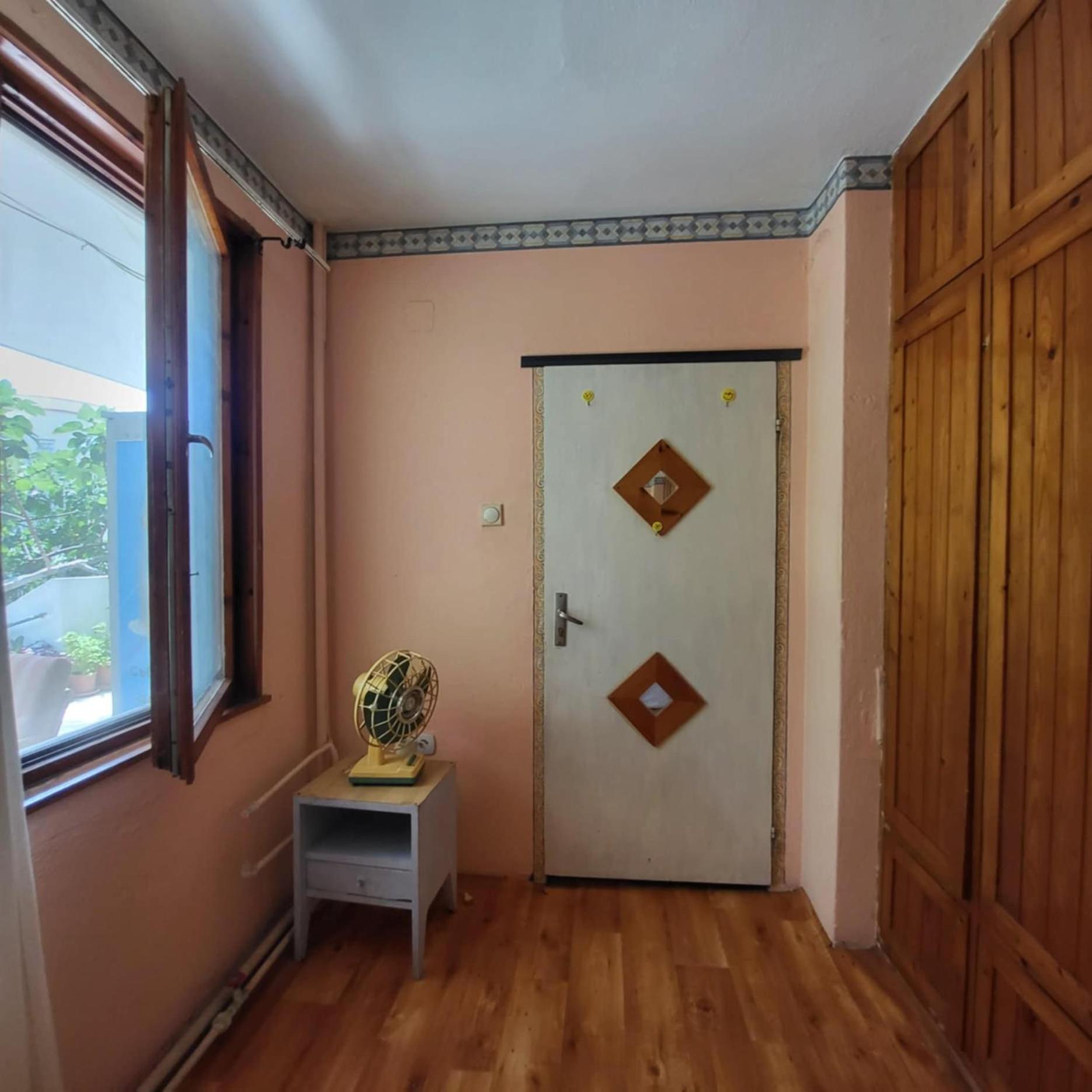 Hostel Varna Botanika