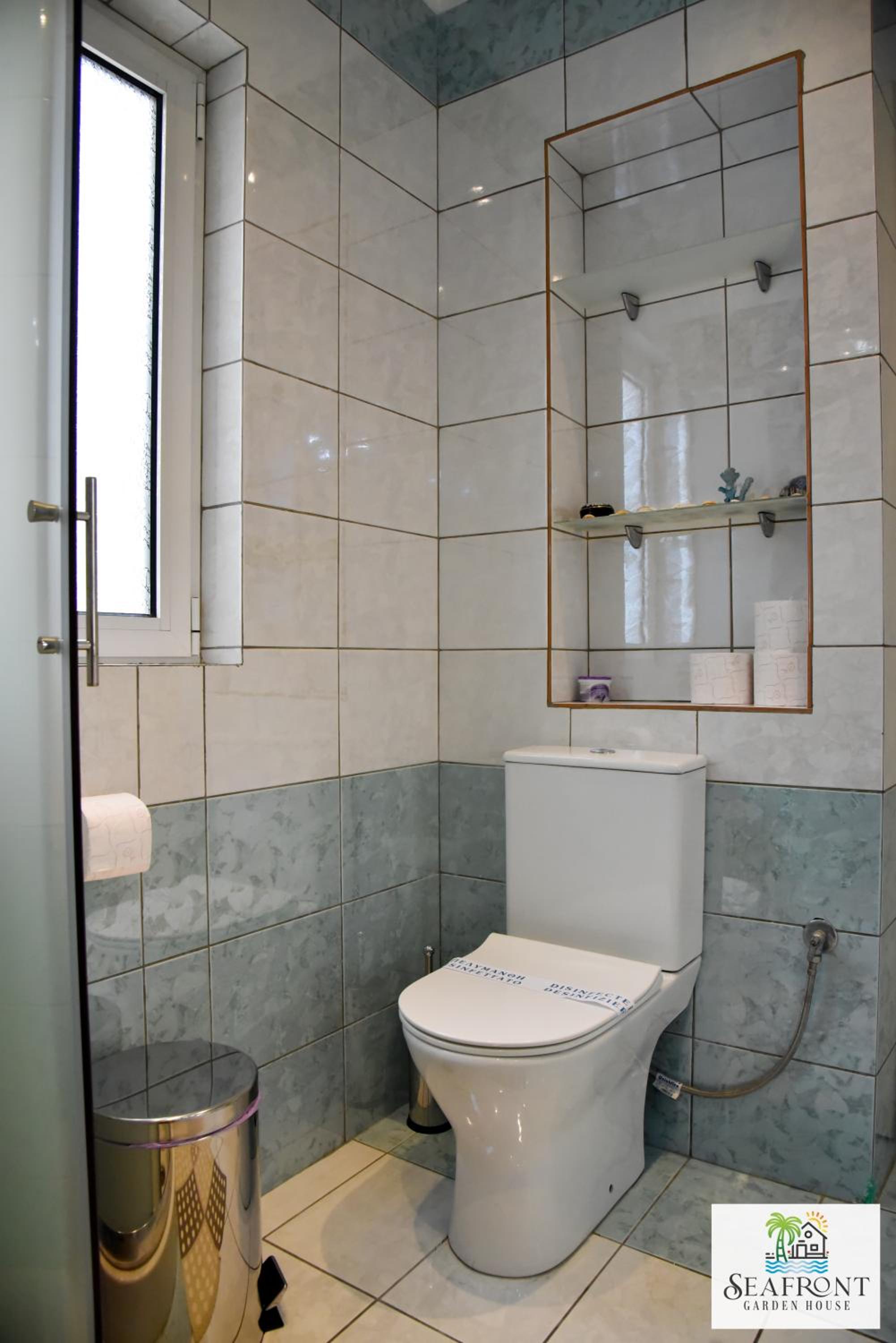 Villa SeafrontGardenHouse