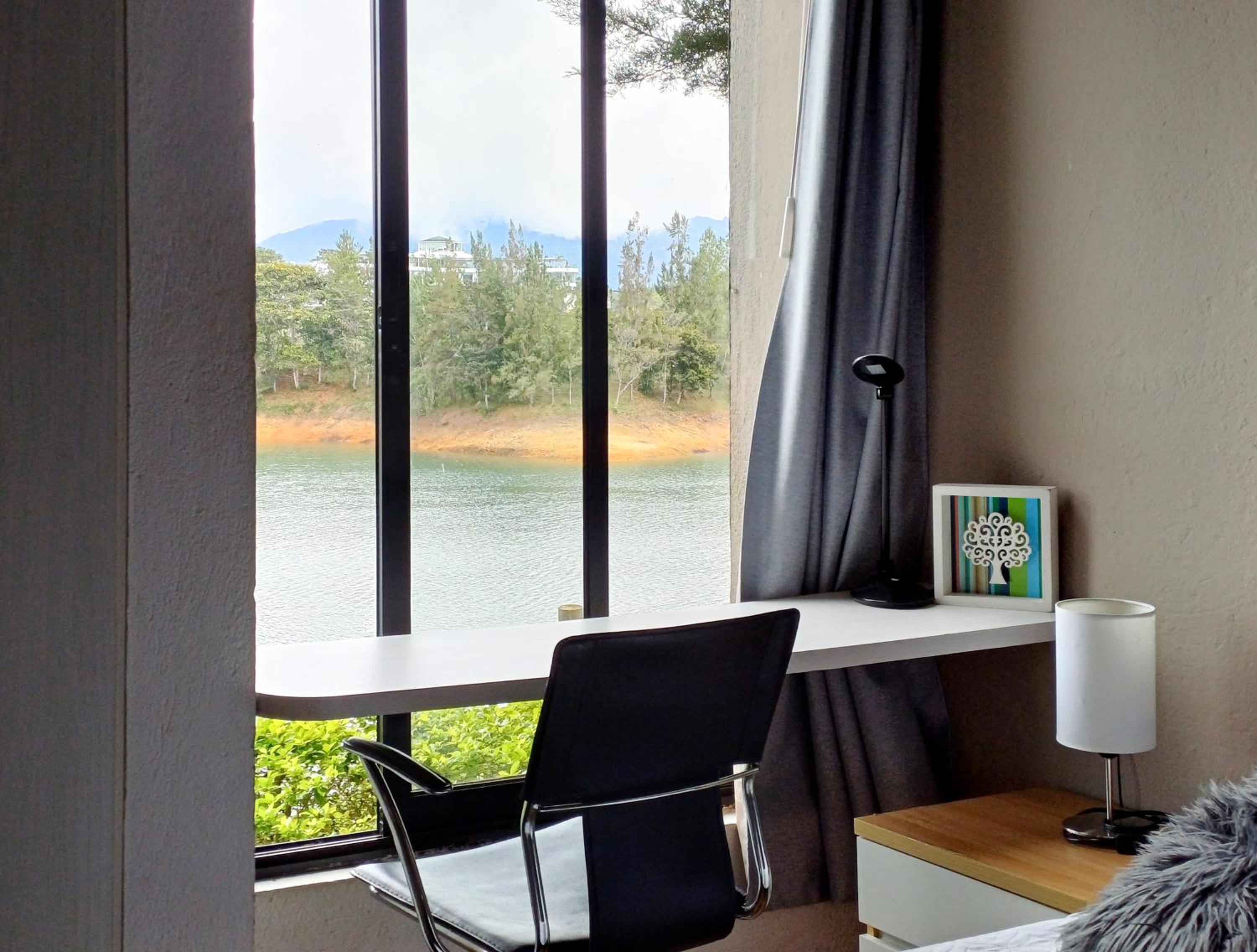 Cottage on the Lake - Cabaña privada - Guatapé - Jacuzzi