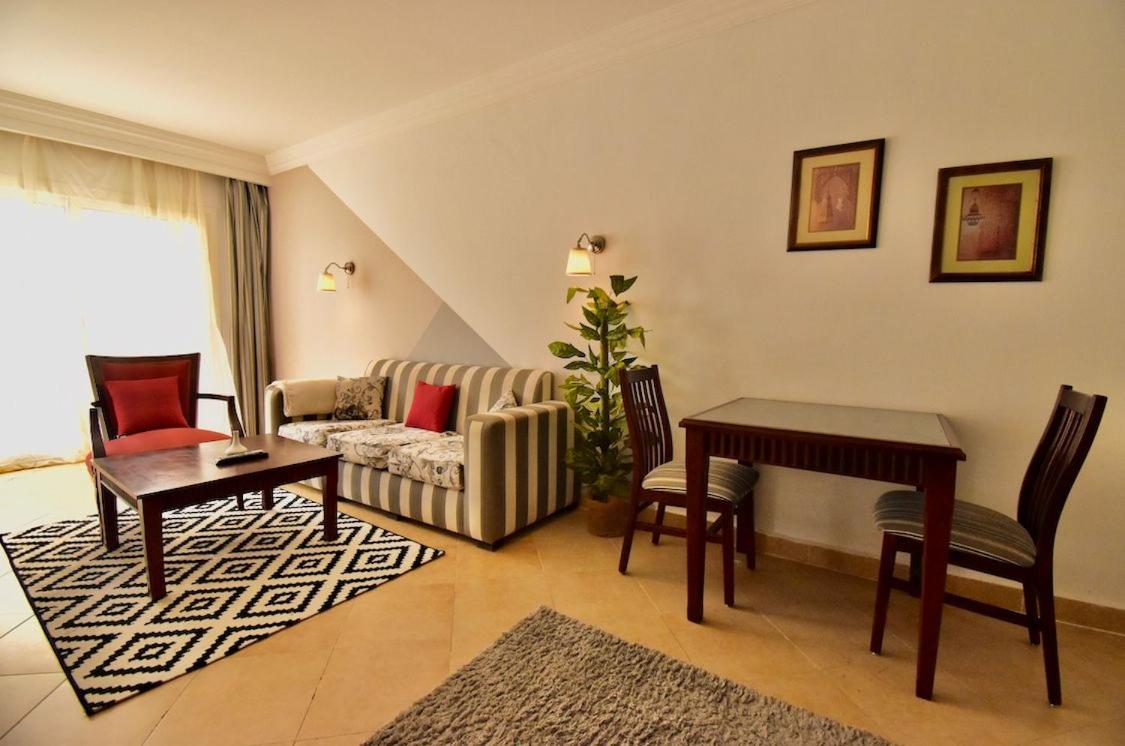 1 BDR Apartment Sahl Hasheesh view 2