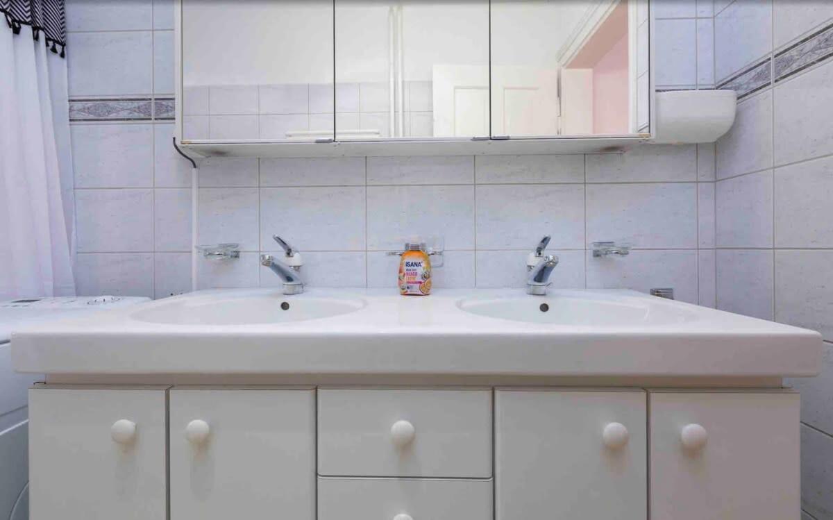 KAYA Zurich Apartment DIAMOND - 2BR with Huge Terrace