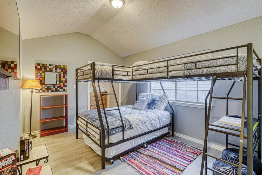 Lakeside Gem Sleeps 12 with Boat Dock and Lake Access - Property Image 27