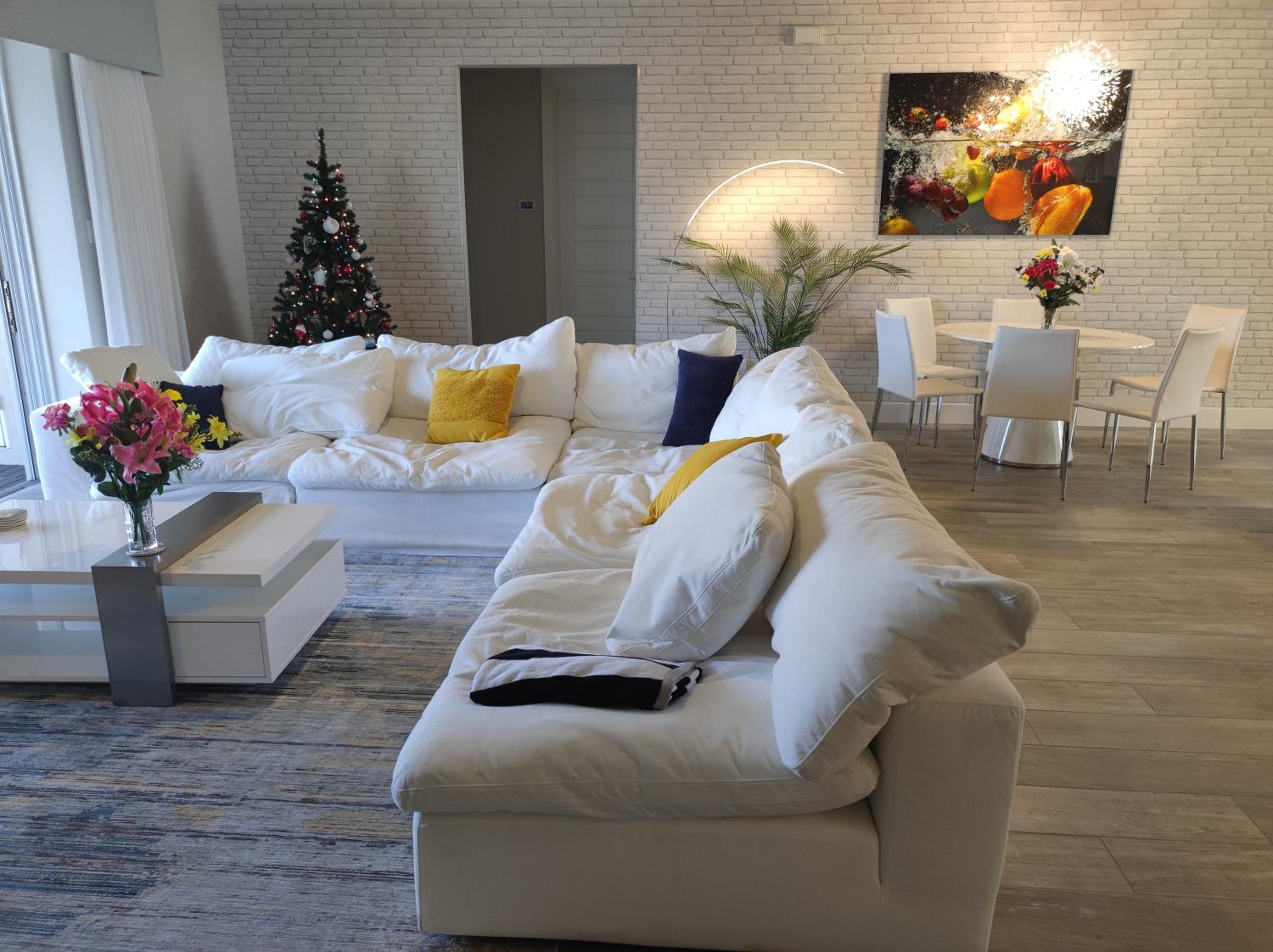 Villa Dandelion