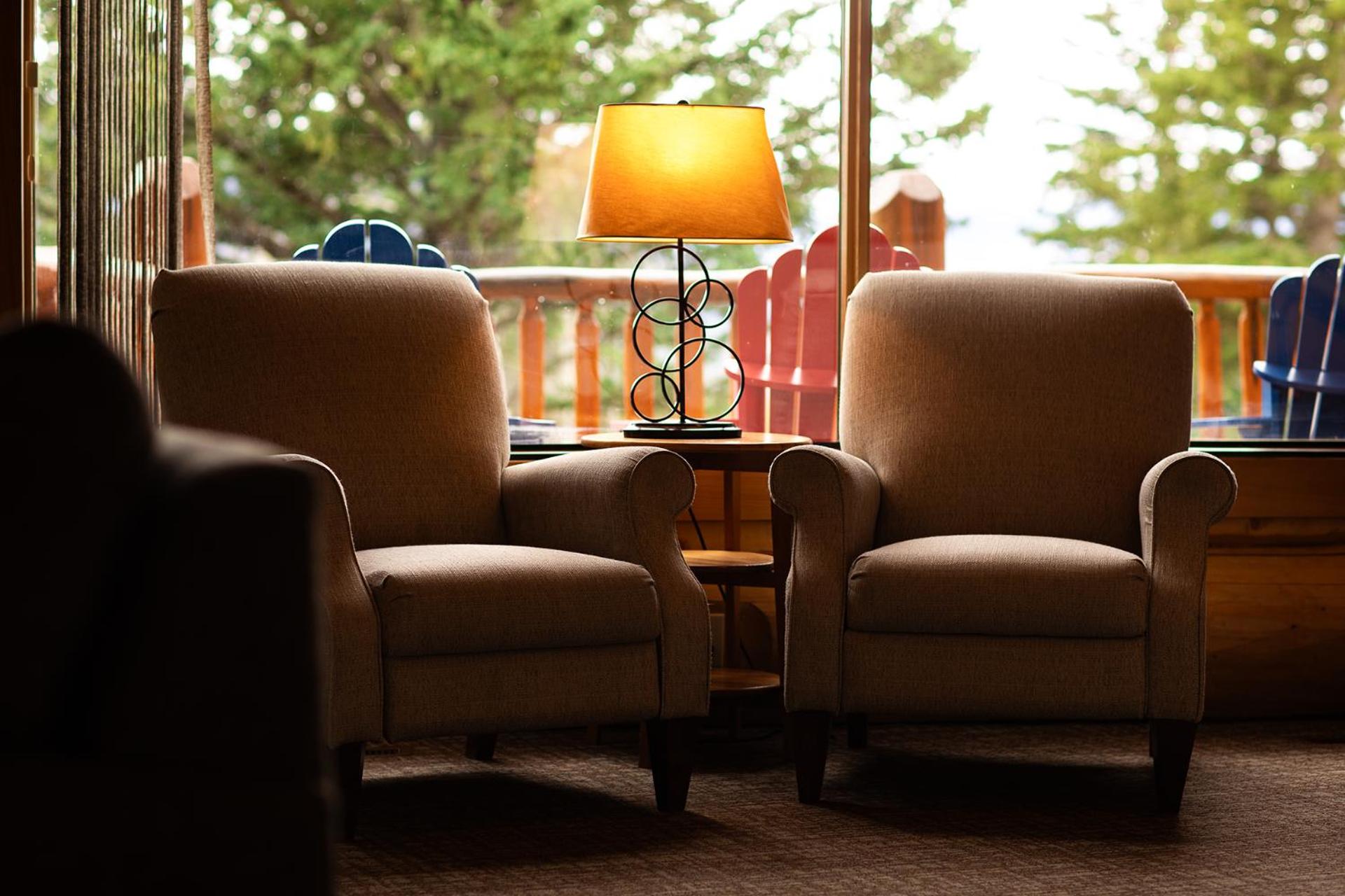 Overlander Mountain Lodge view 5
