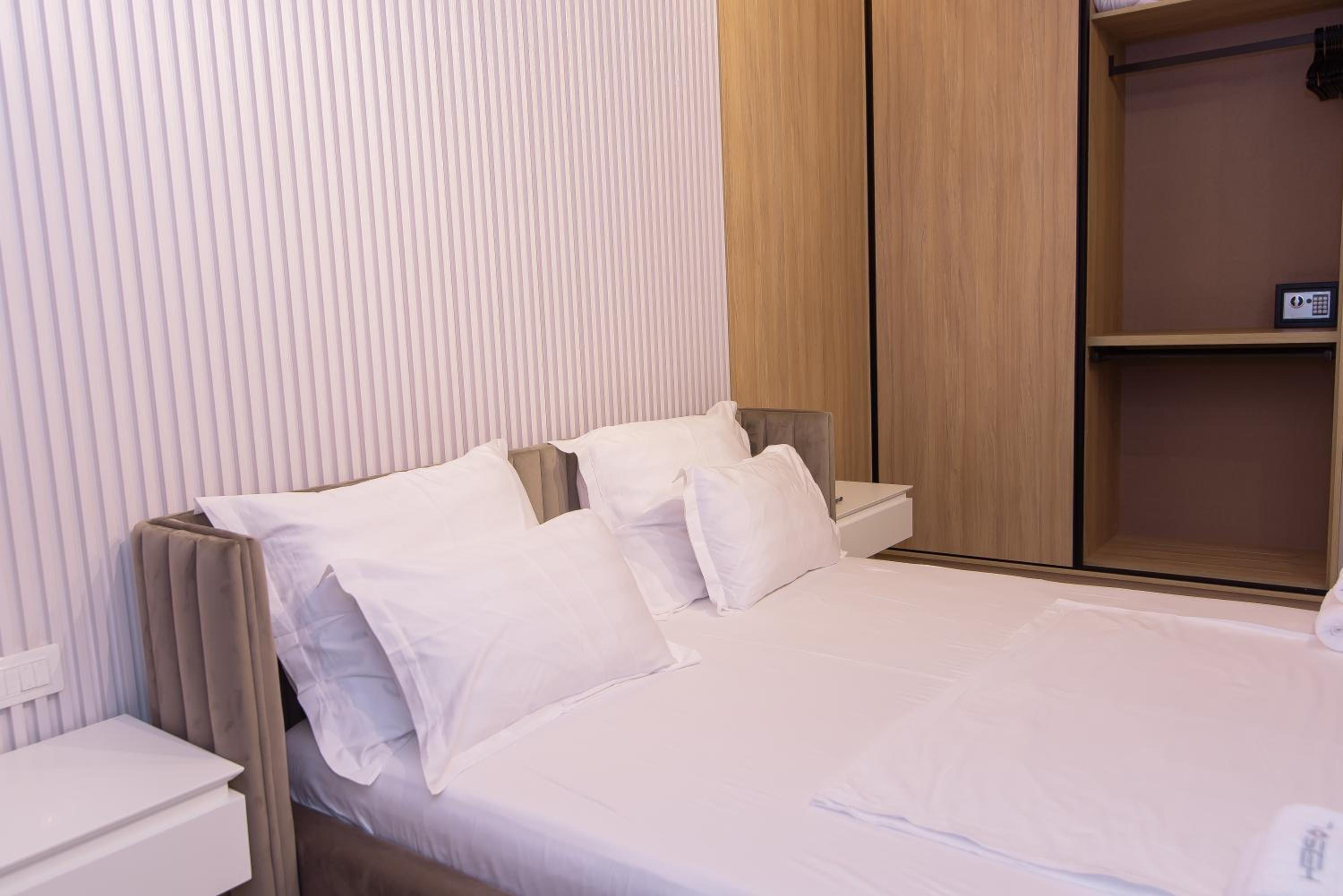 Heisol apartment