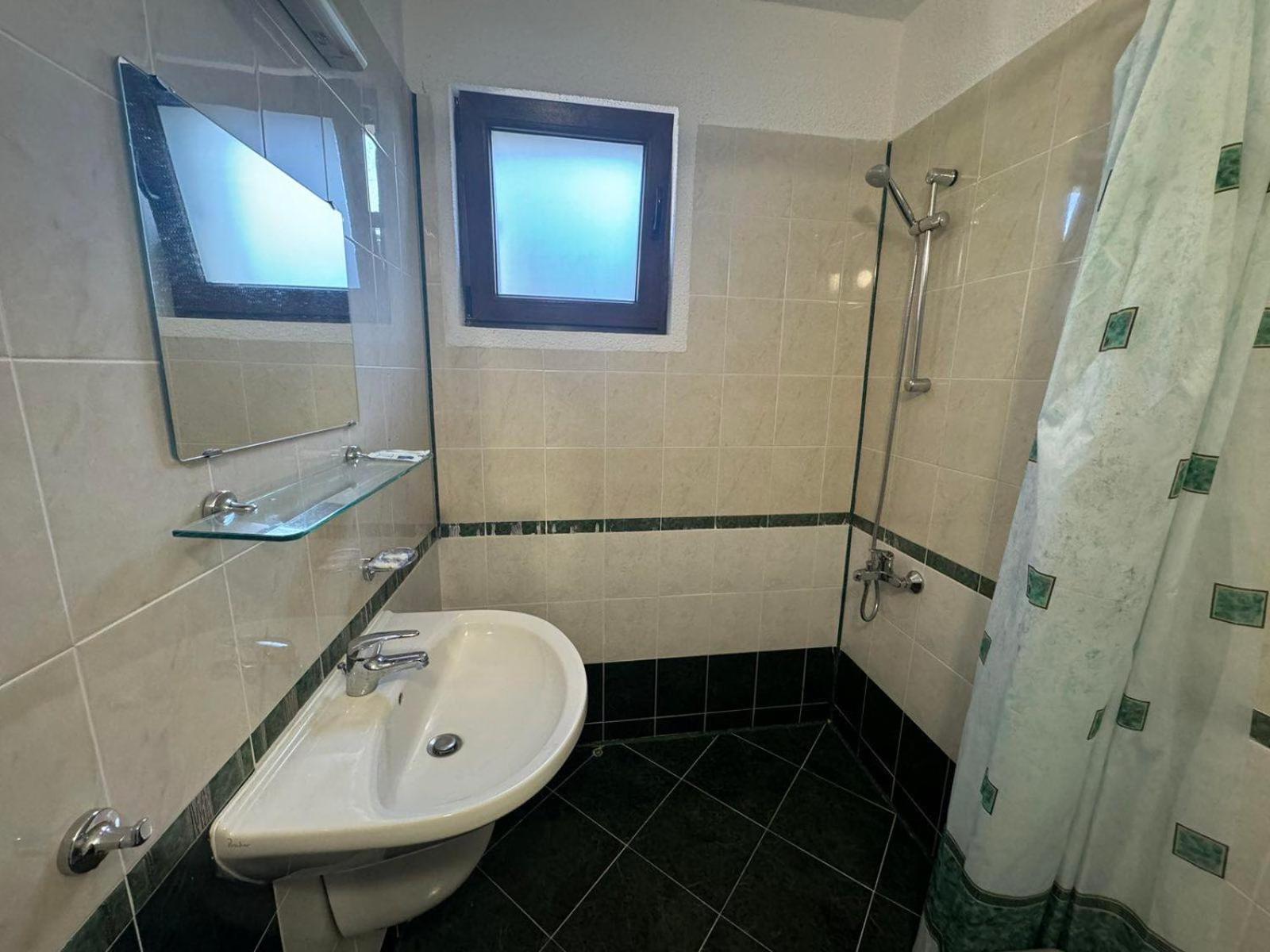 Villa Rila Borovets with Hot Pool, Jacuzzi & Sauna by BookVillaBG