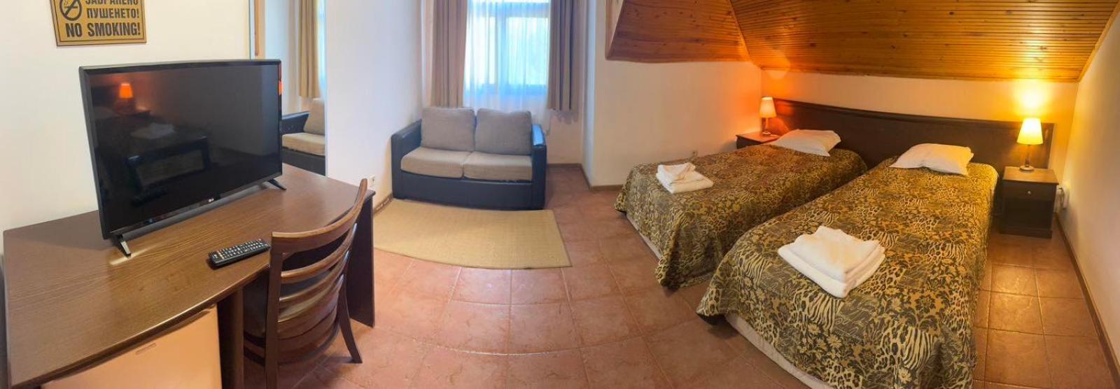 Villa Rila Borovets with Hot Pool, Jacuzzi & Sauna by BookVillaBG