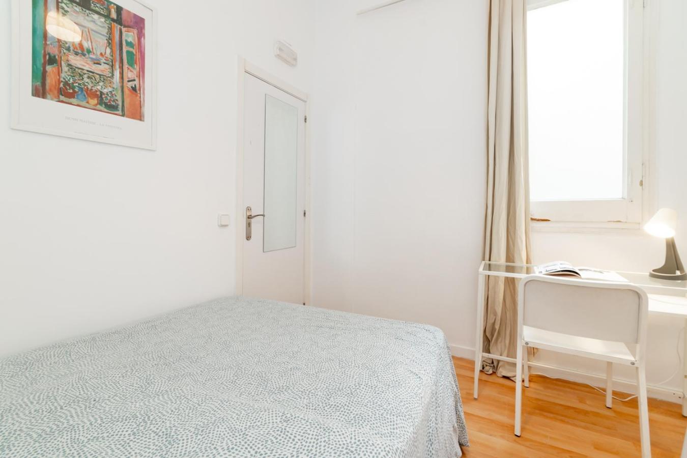 Balmes Private Rooms