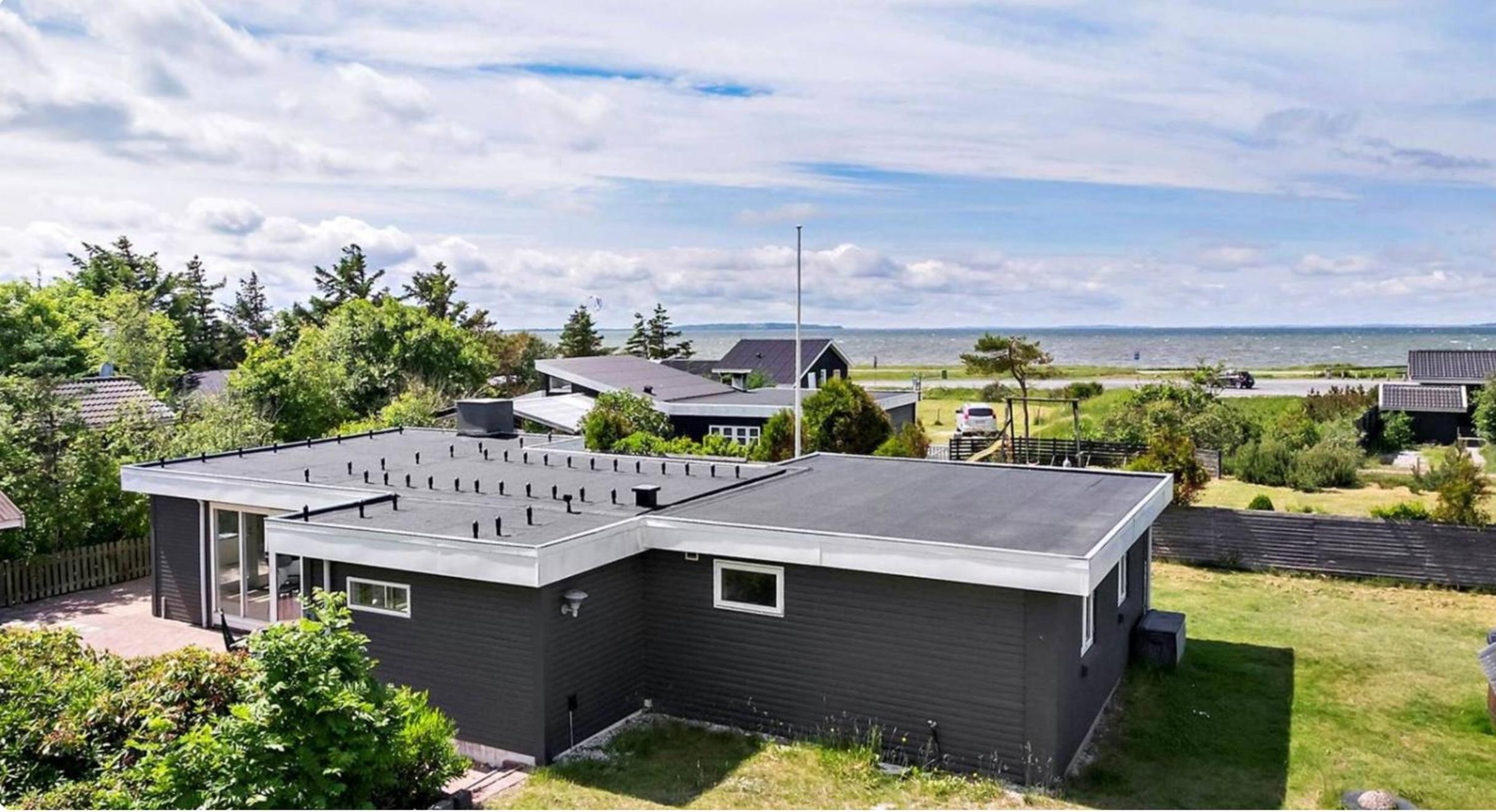 Dejligt sommerhus tæt på børnevenlig strand