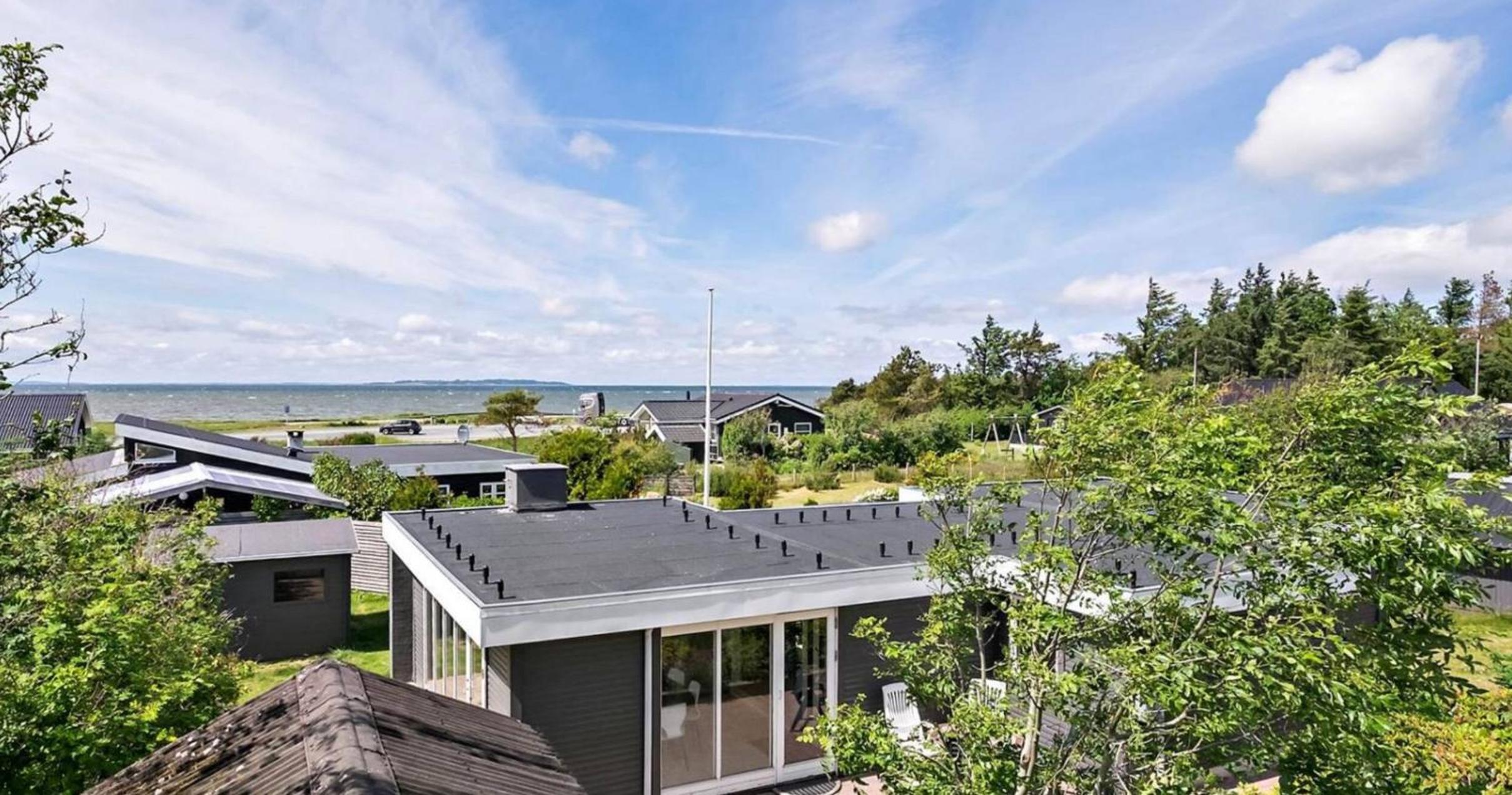 Dejligt sommerhus tæt på børnevenlig strand