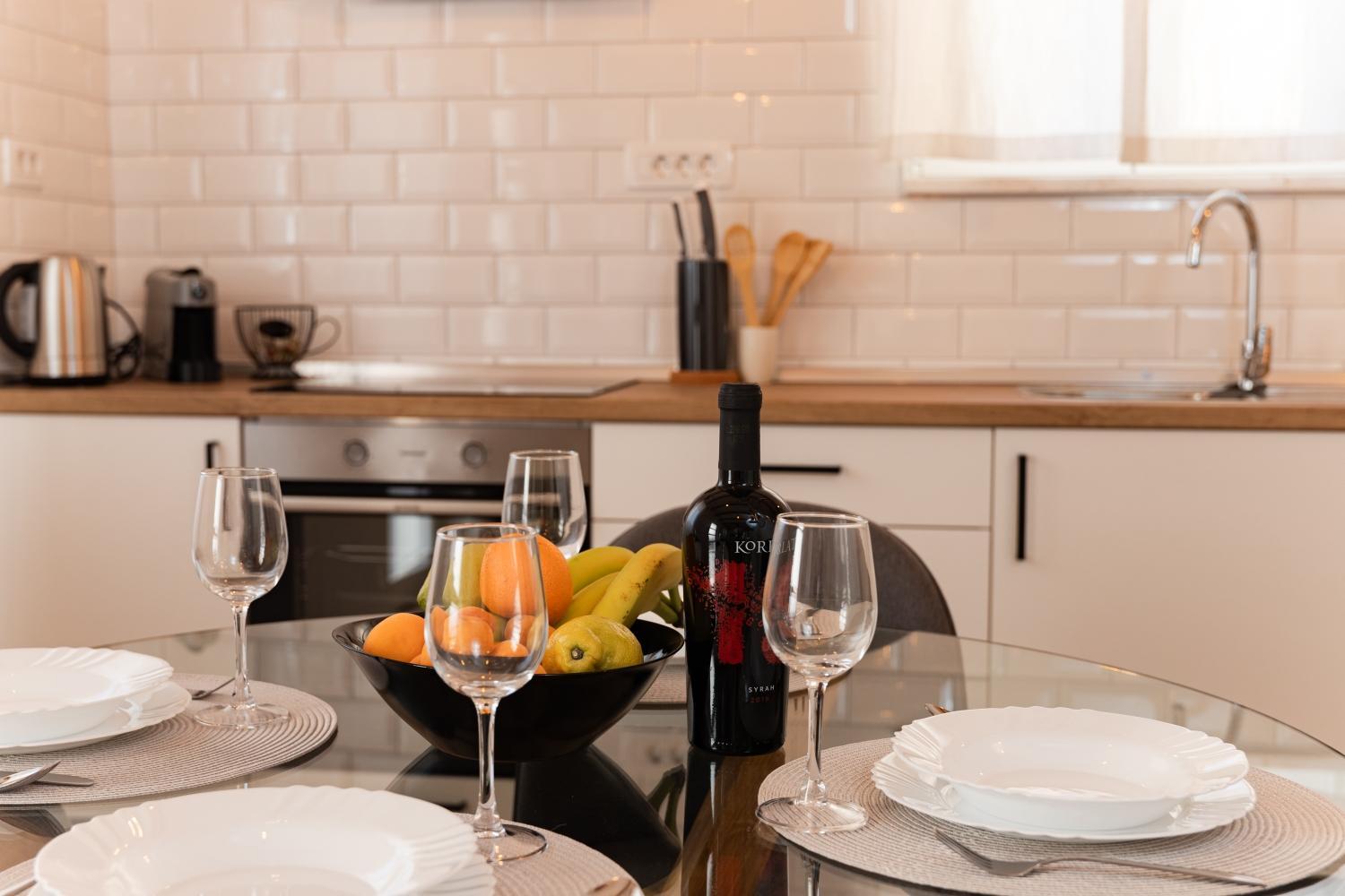 Kuća Mare en Tisno — kitchen