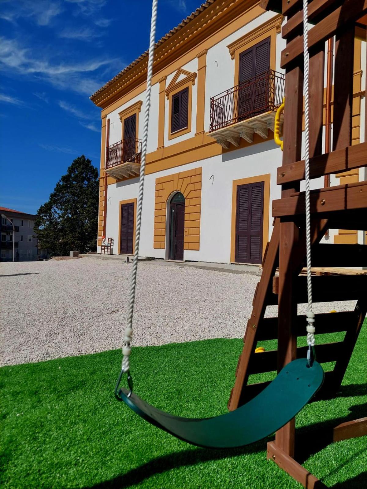 Casa Torre Chimera