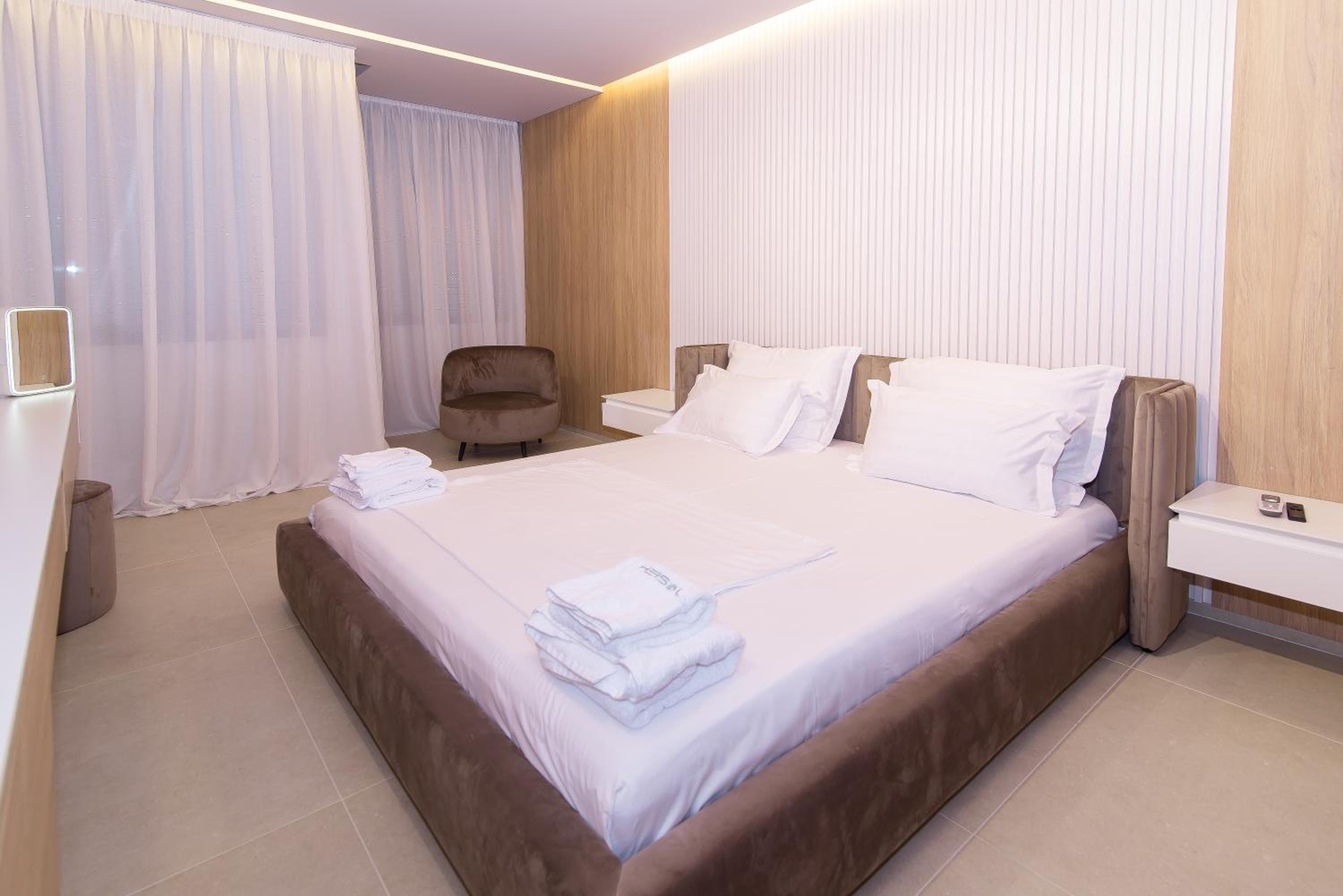 Heisol apartment