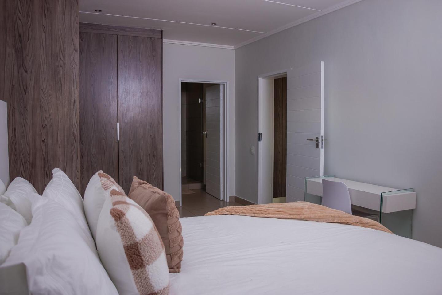 Modern Luxury Apartments, Sandton
