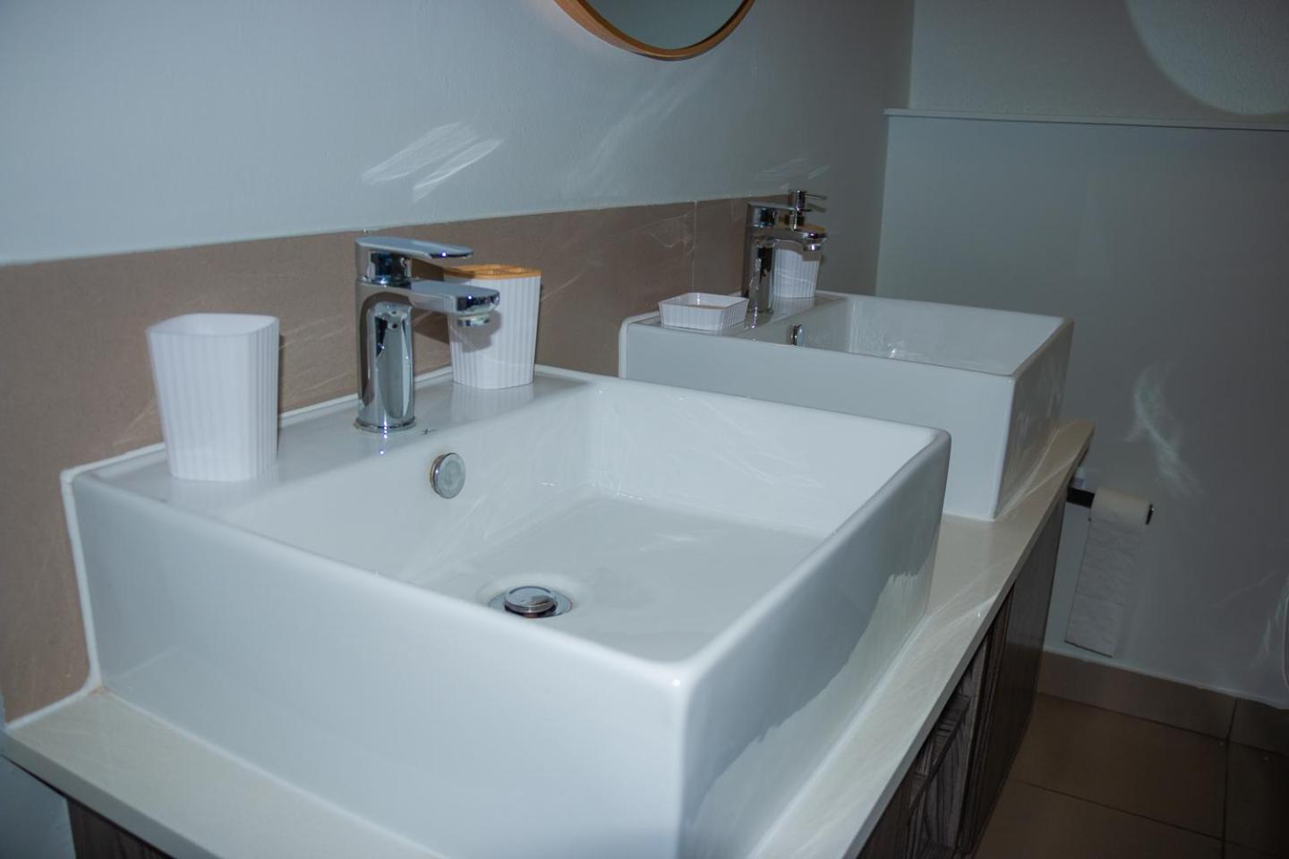 Modern Luxury Apartments, Sandton