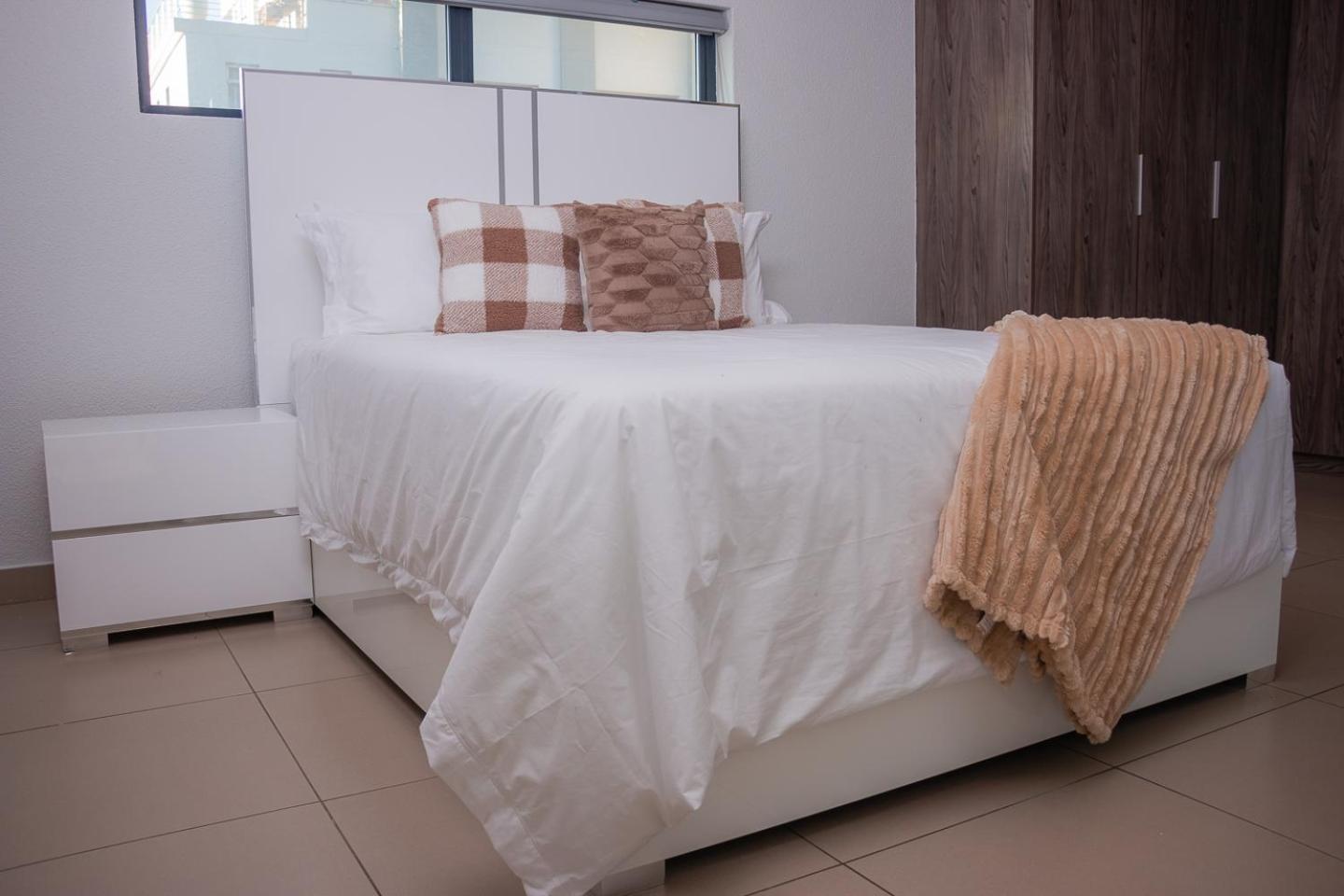 Modern Luxury Apartments, Sandton