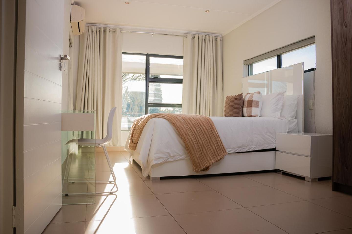 Modern Luxury Apartments, Sandton