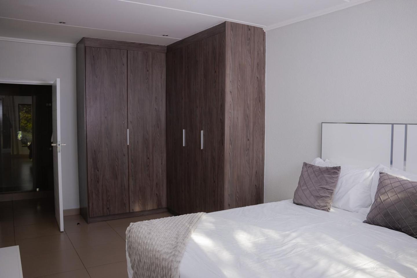 Modern Luxury Apartments, Sandton