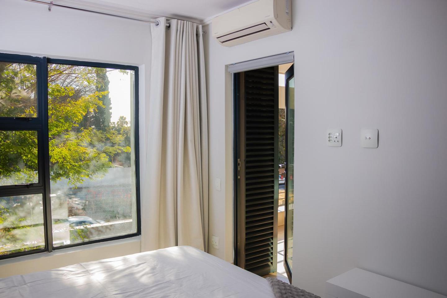Modern Luxury Apartments, Sandton