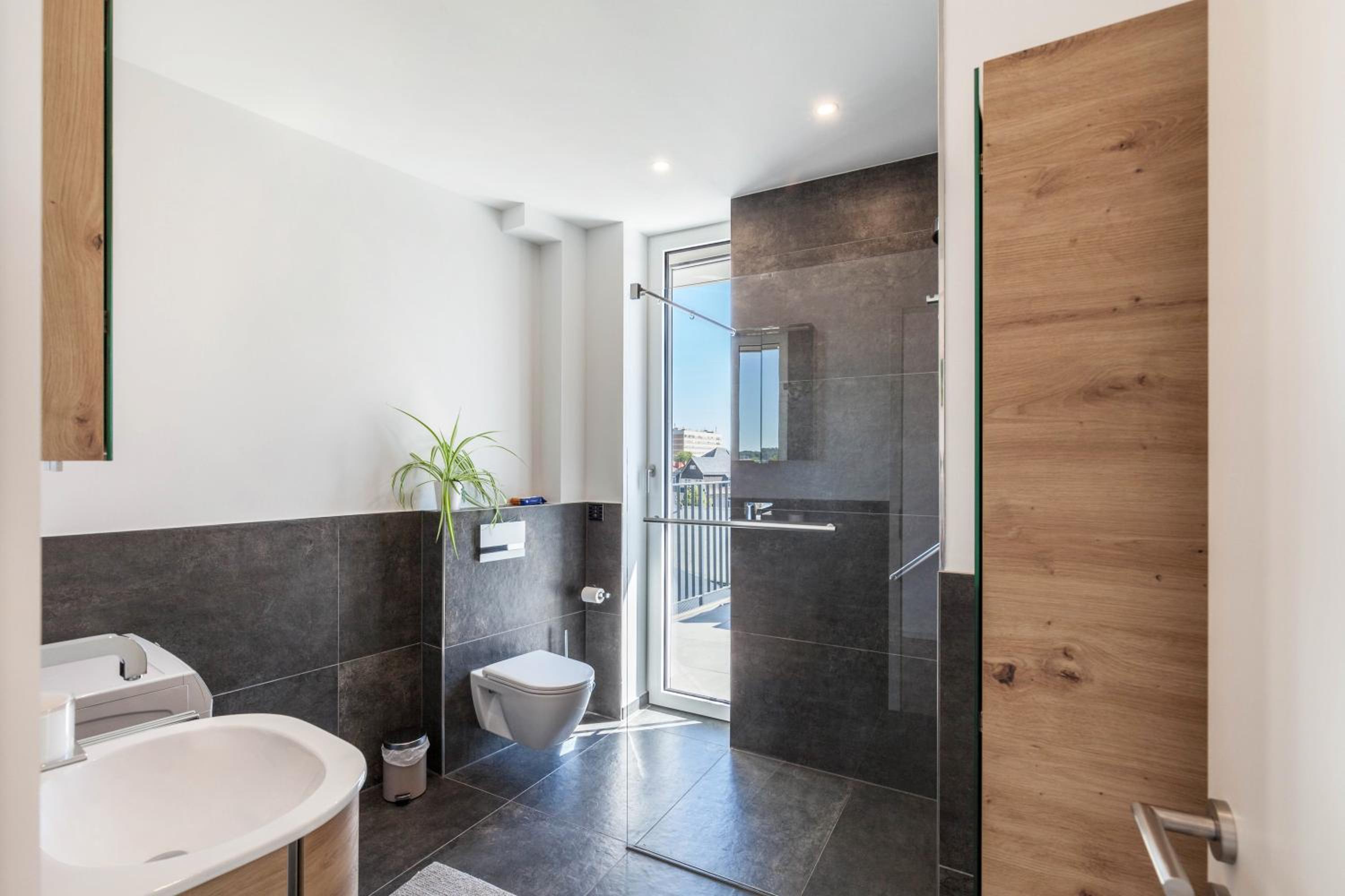 Modern, Cityview, Penthouse Yiwoo