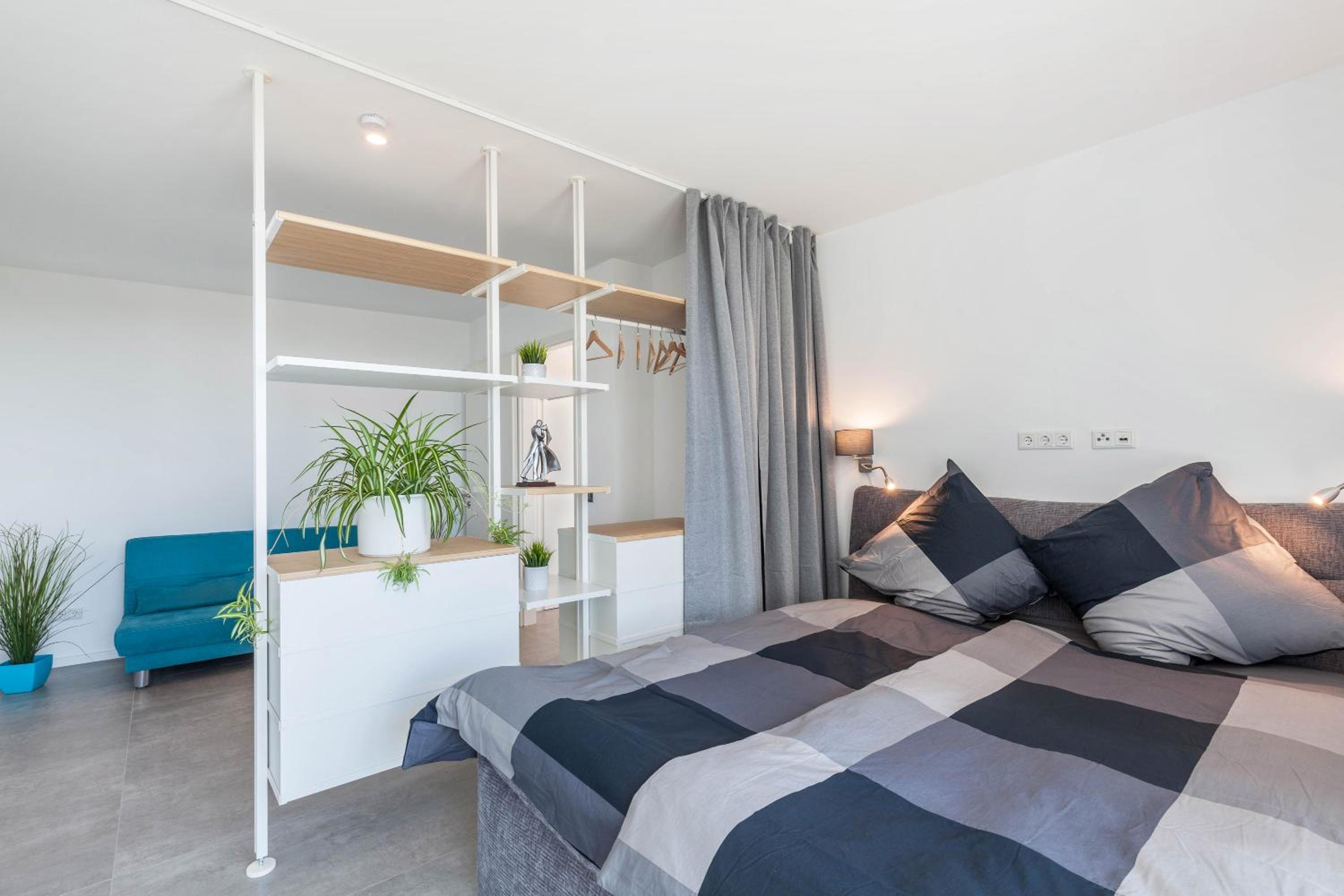 Modern, Cityview, Penthouse Yiwoo