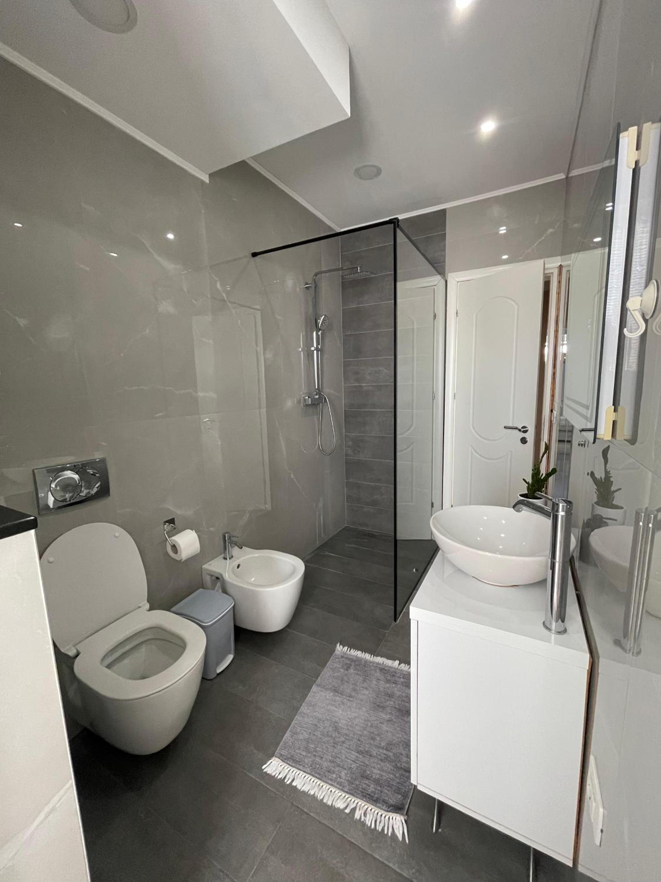 Edion Center Apartment