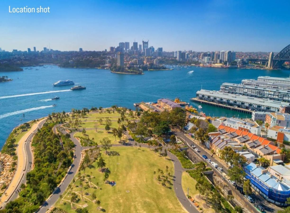Spectacular Apartment with Harbour Bridge Views