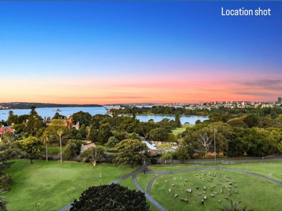 Luxurious Apartment only 250m Walk To Opera House