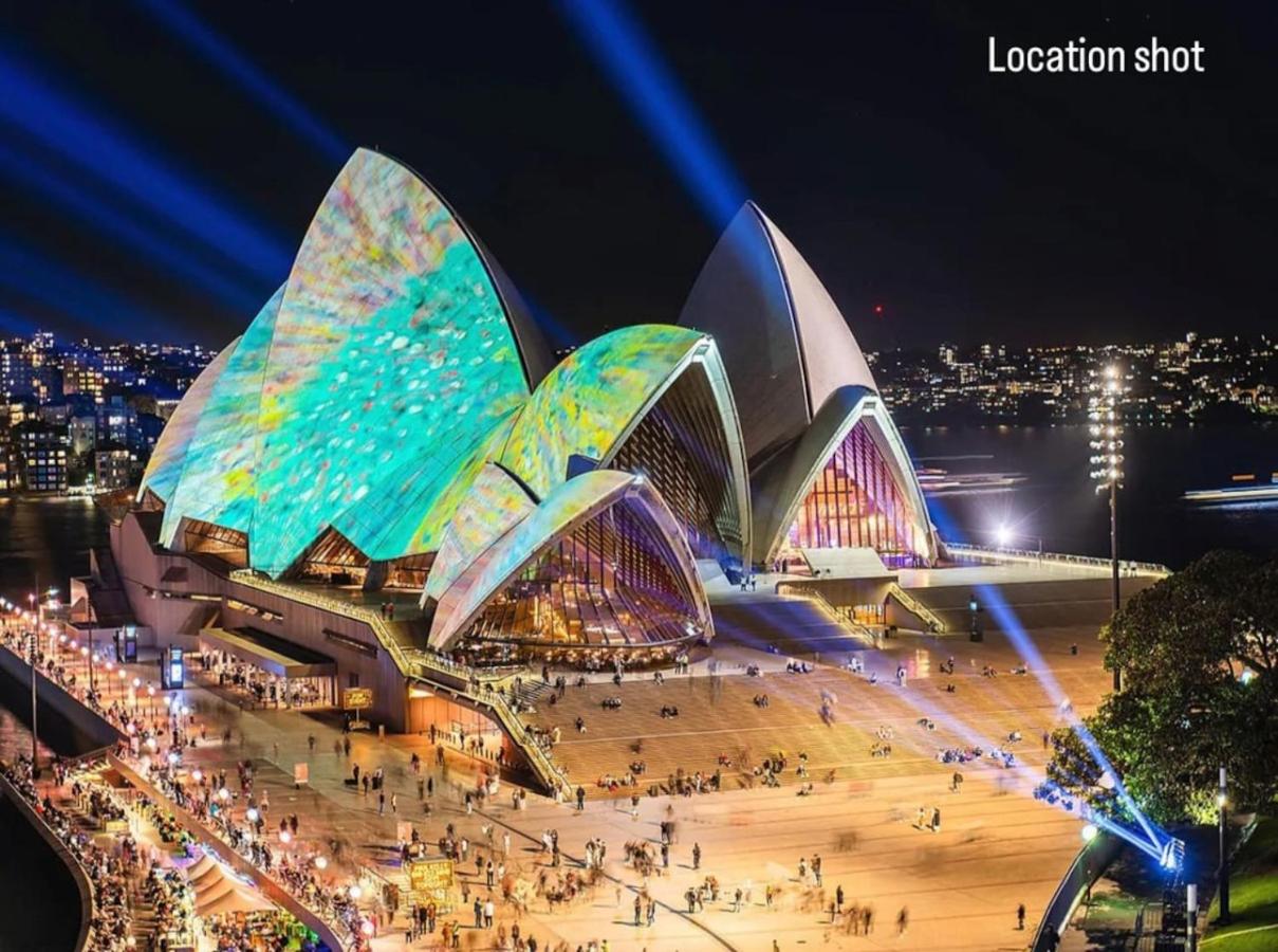 Luxurious Apartment only 250m Walk To Opera House