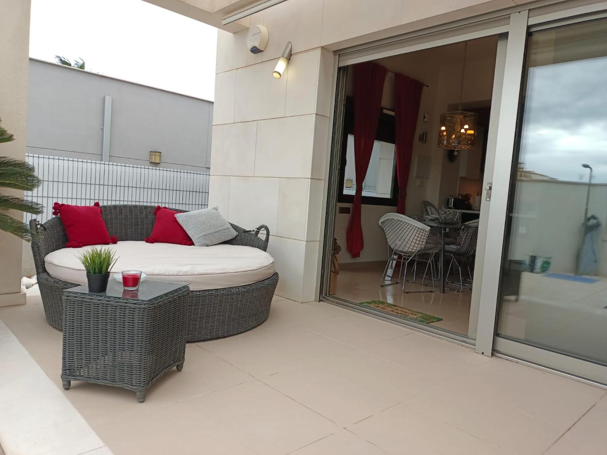 Villa with Pool on Golf Course view 4