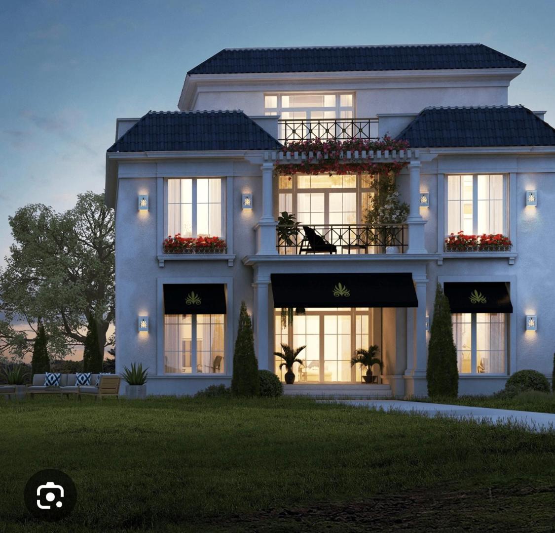 Marina Vila