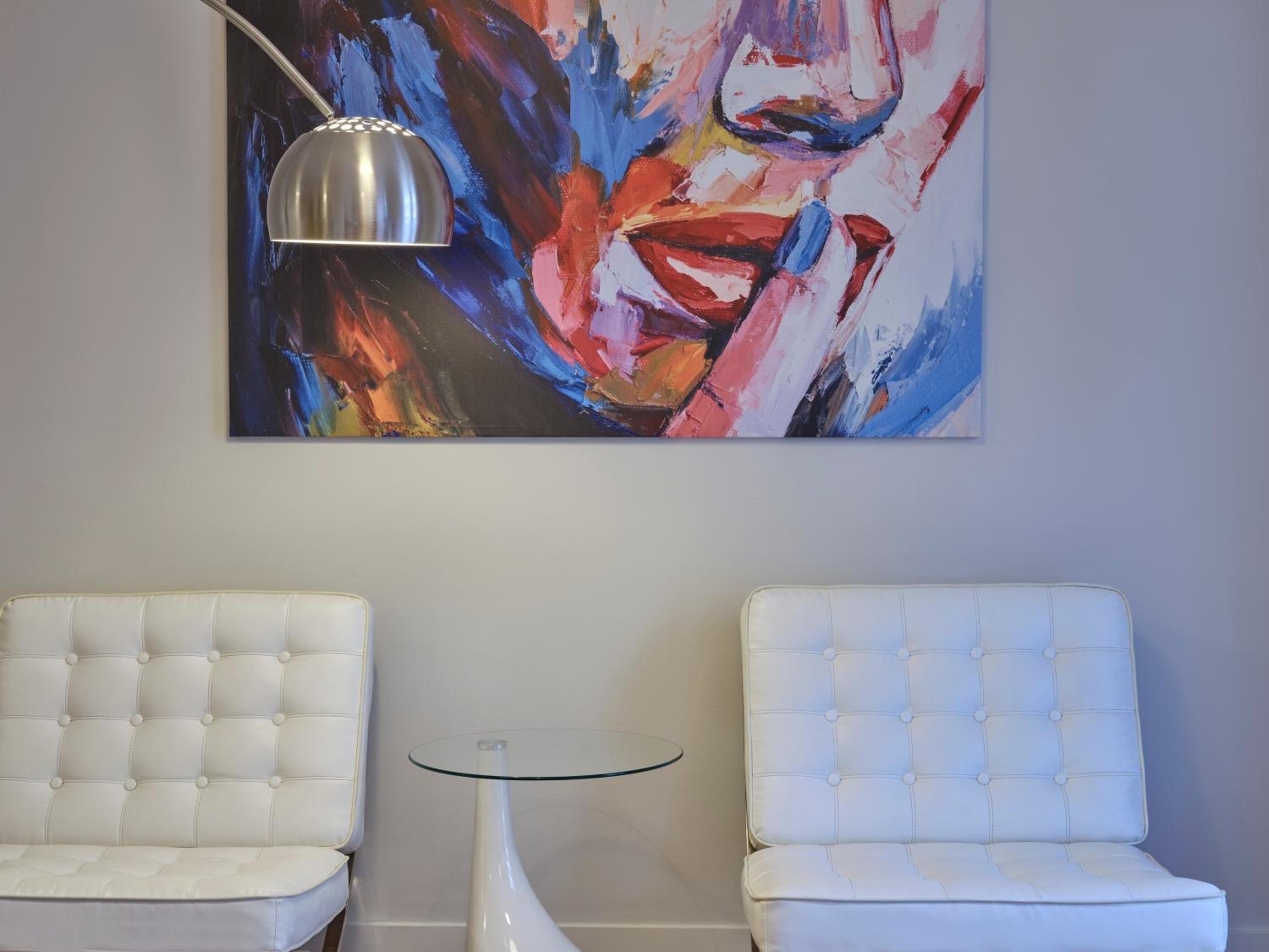 Quiet, central 2bd Apt, Kolonaki