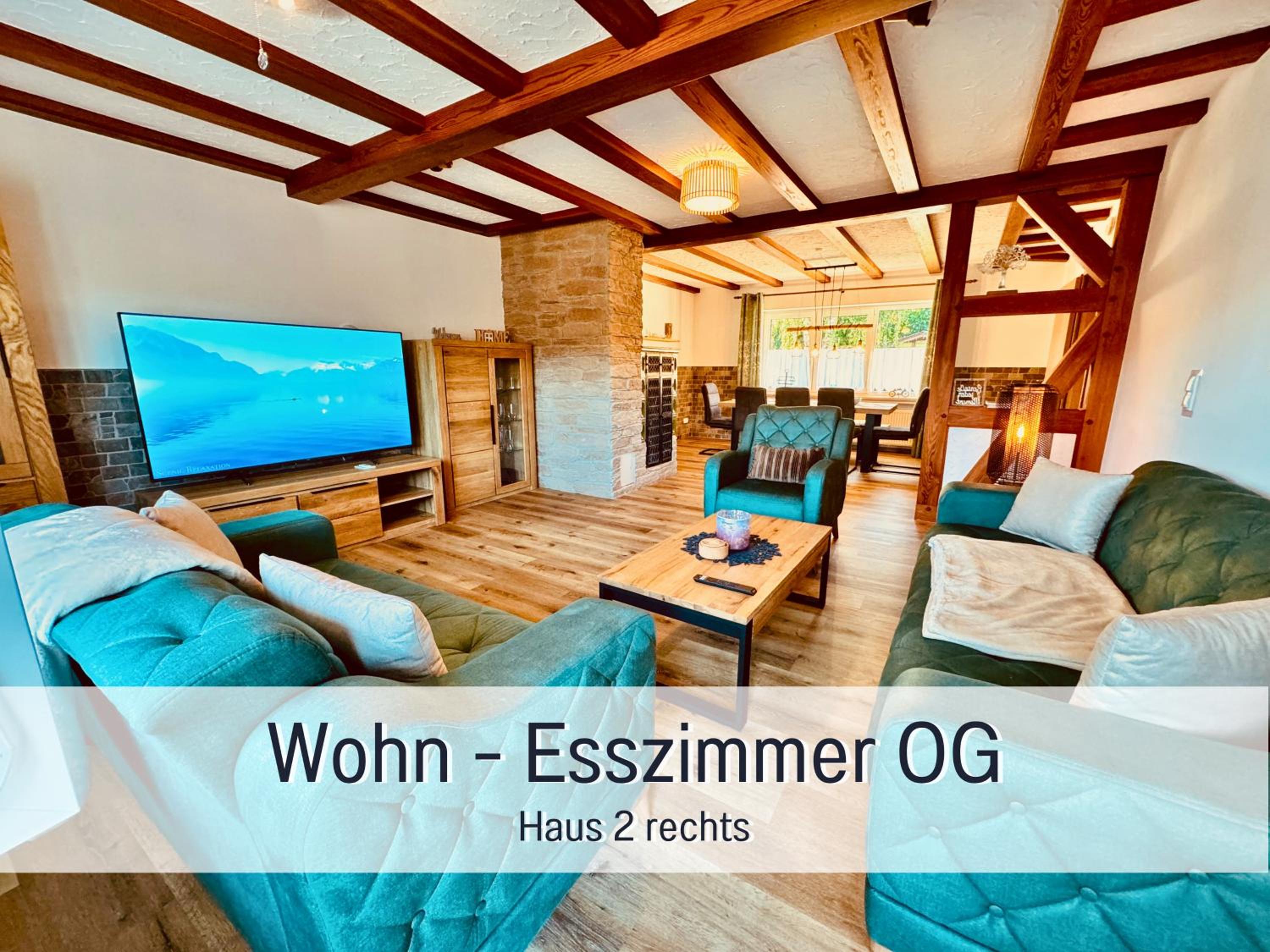 Großes Ferienhaus für 12 -17 Personen mit Whirlpool - Spielzimmer und Garten