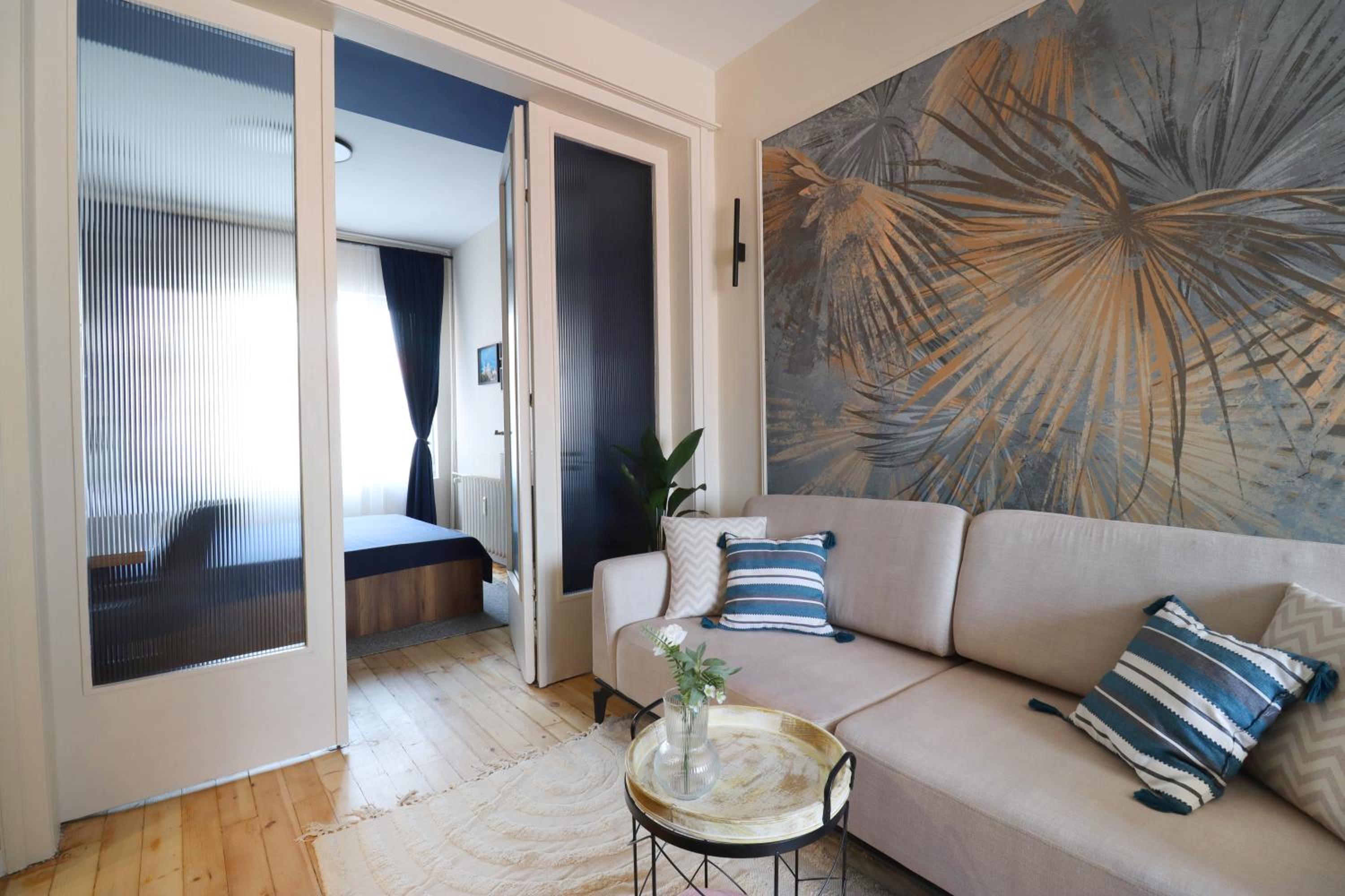 NEW The Blue Heart Of Sofia Center