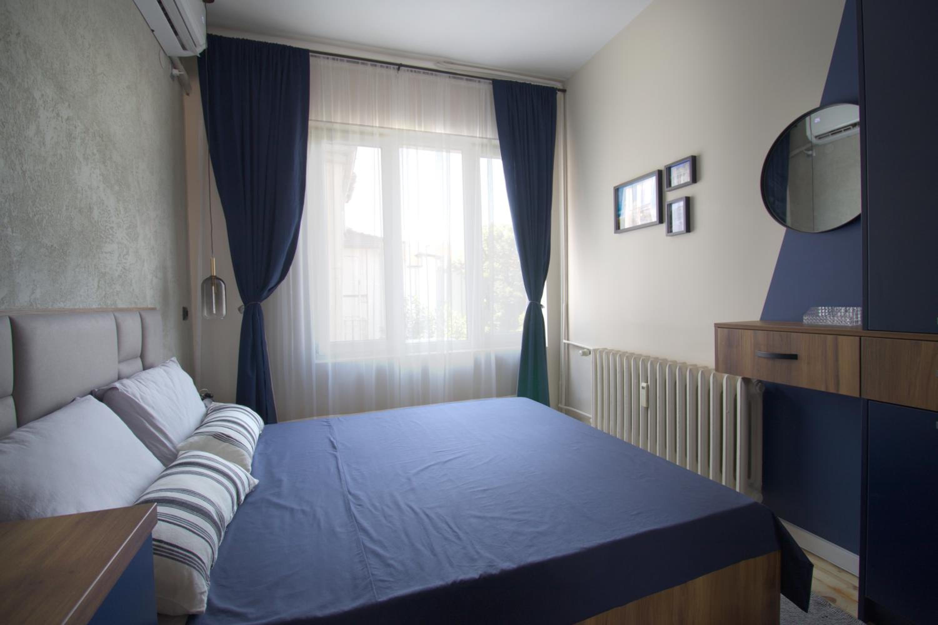 NEW The Blue Heart Of Sofia Center