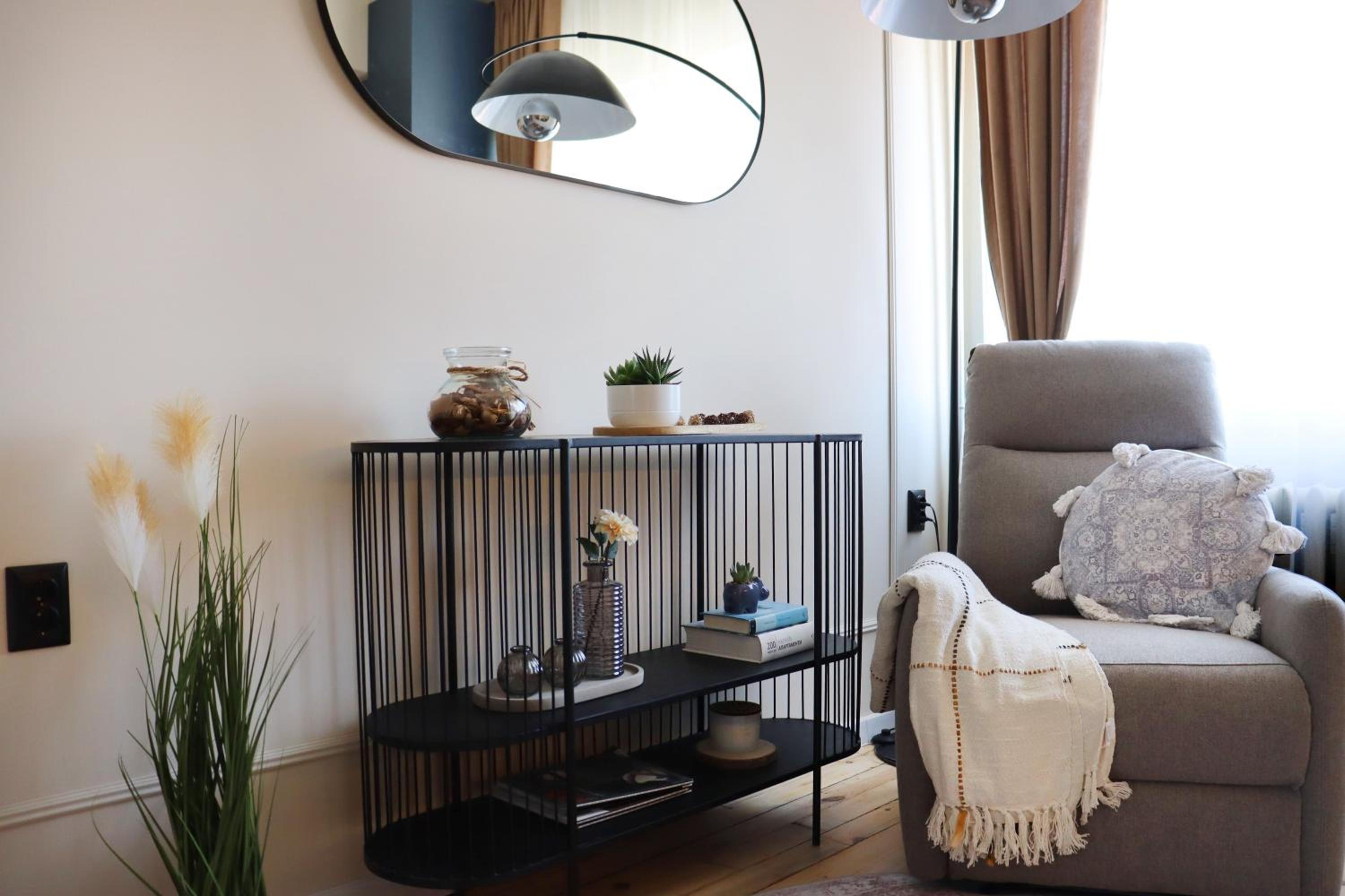 NEW The Blue Heart Of Sofia Center